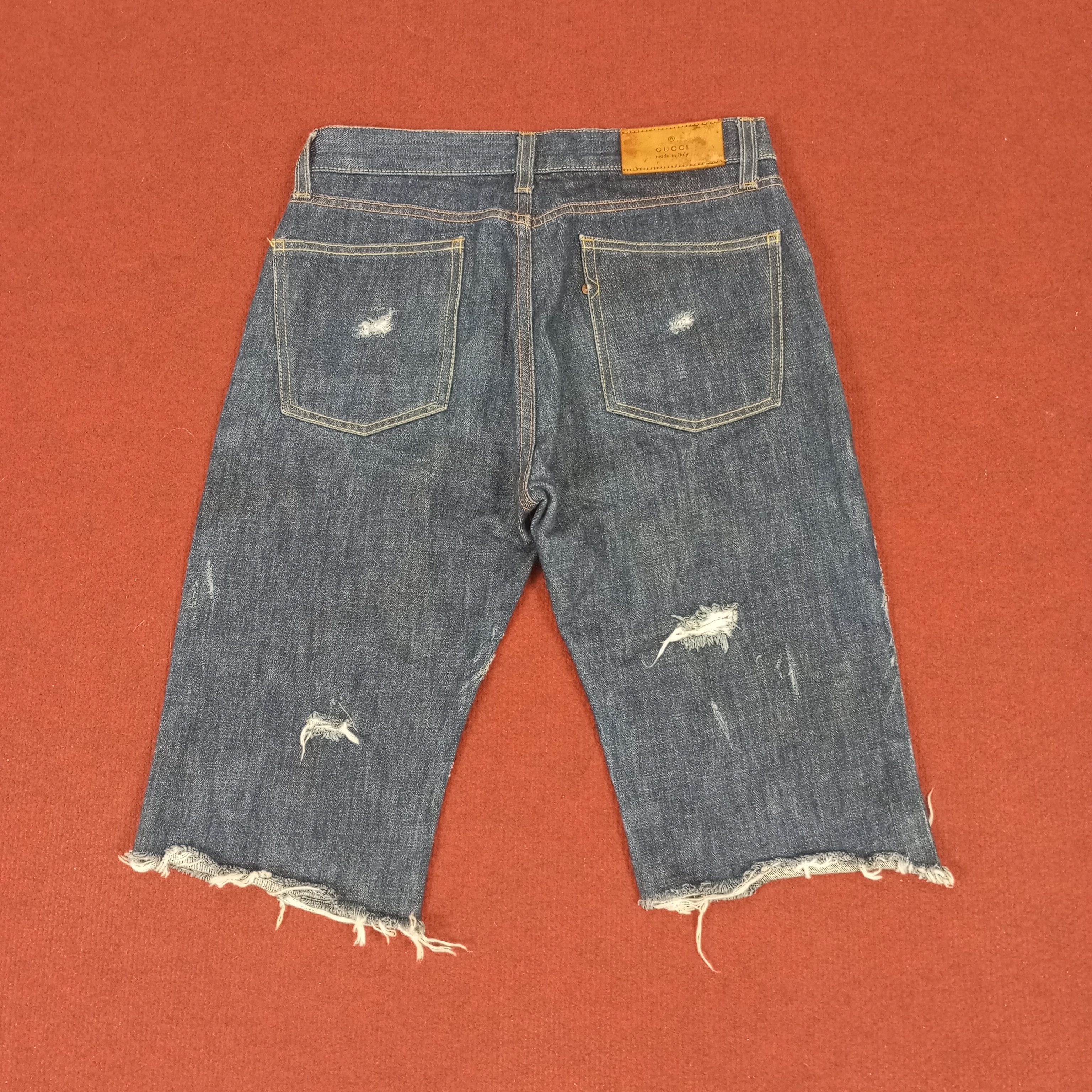 Gucci × Vintage Gucci Luxury Brand Distressed Short Jeans Size US 27 - 4 Thumbnail