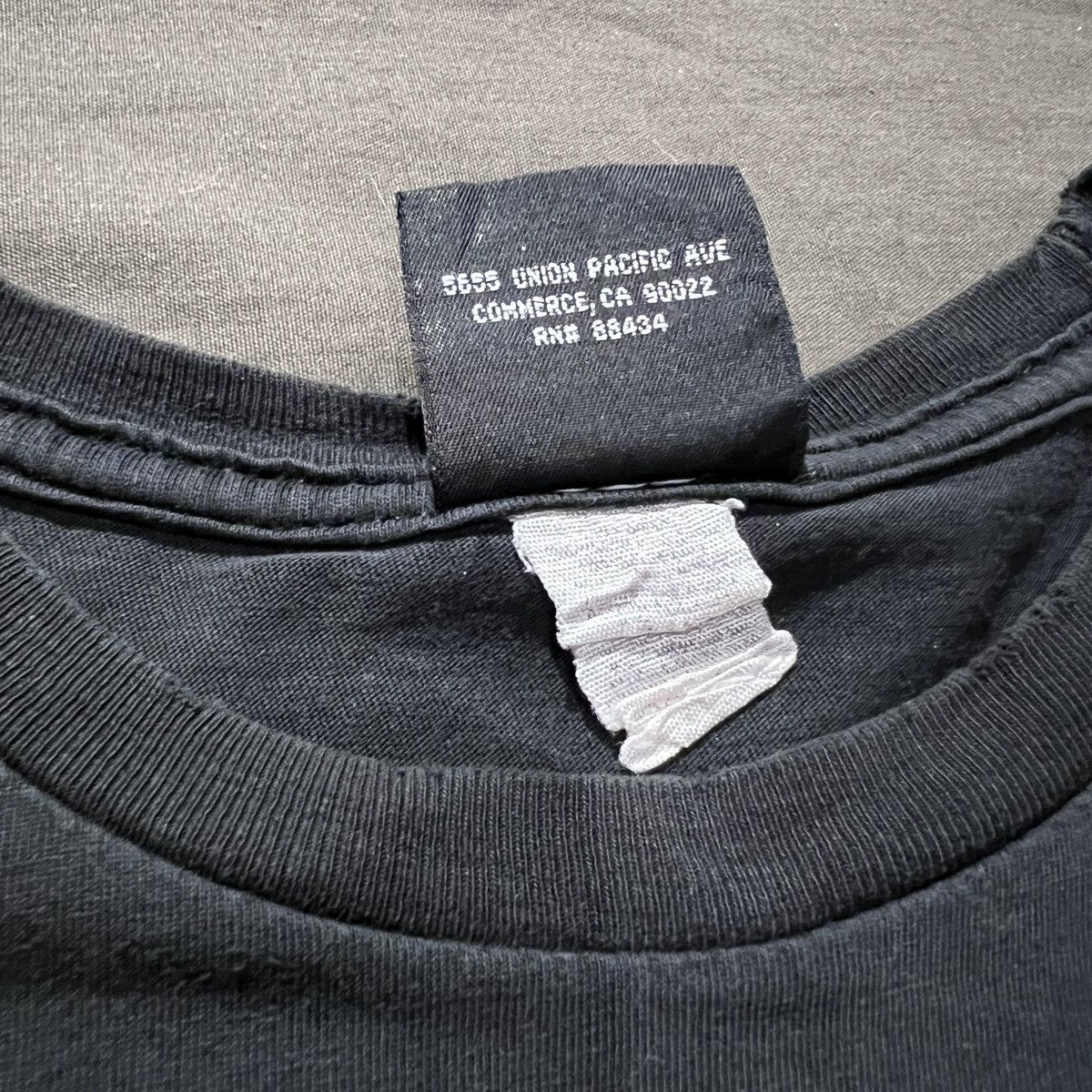 Band Tees Vintage Y2K Nine Inch Nails NIN Tee Industrial rock Size US S / EU 44-46 / 1 - 6 Thumbnail