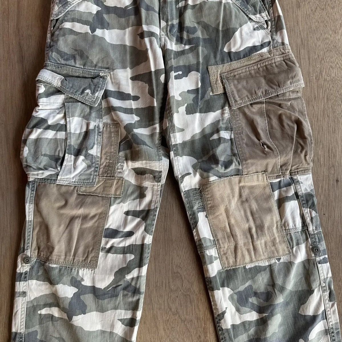 Jungles STEALS💥RUSH HOUR JAPANESE BIG POCKET CAMO BAGGY CARGO PANTS Size US 32 / EU 48 - 2 Thumbnail