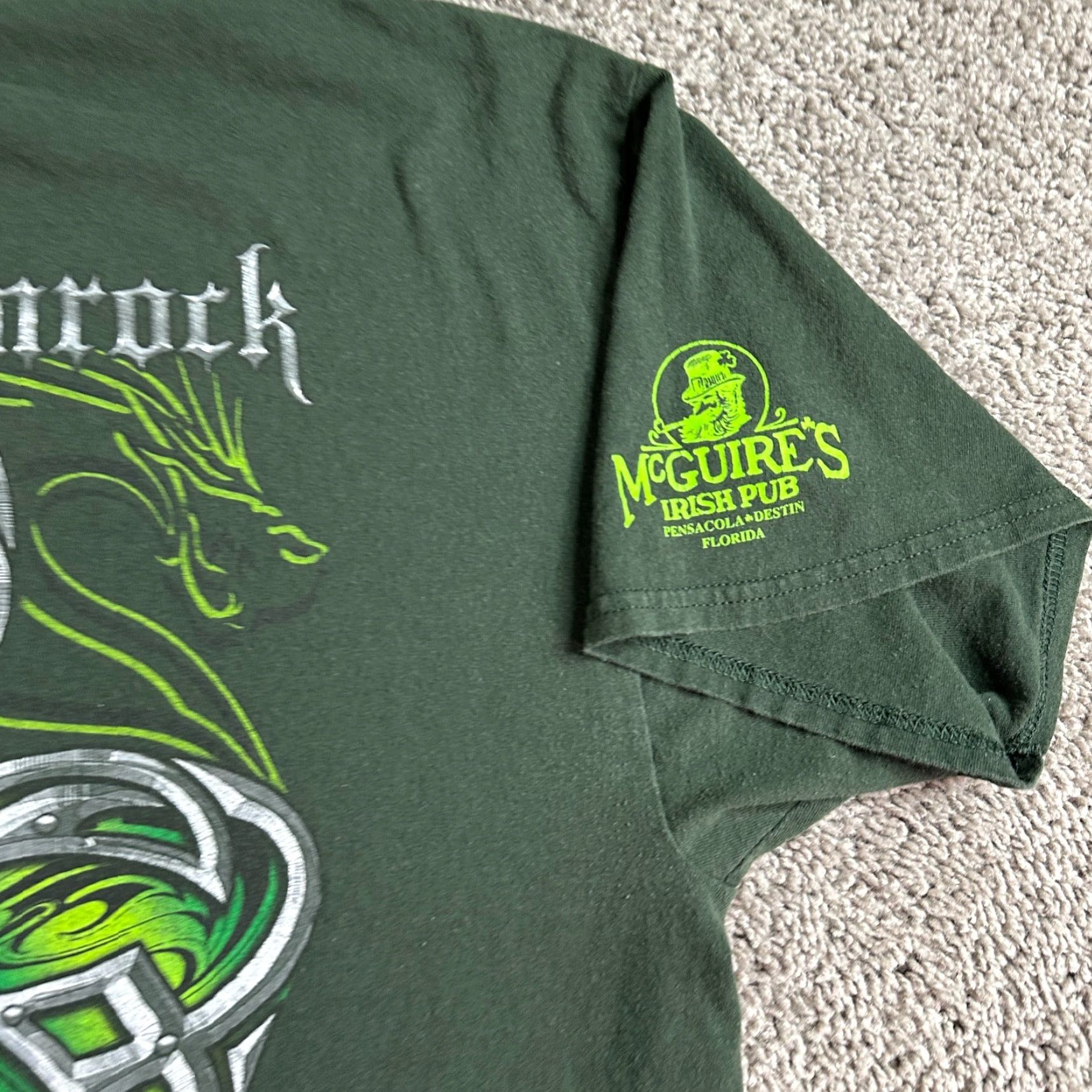 Gildan Wicked Shamrock Shirt Mens 2XL Green Gray Irish Heritage Short Sleeve T-Shirt Size US XXL / EU 58 / 5 - 4 Thumbnail
