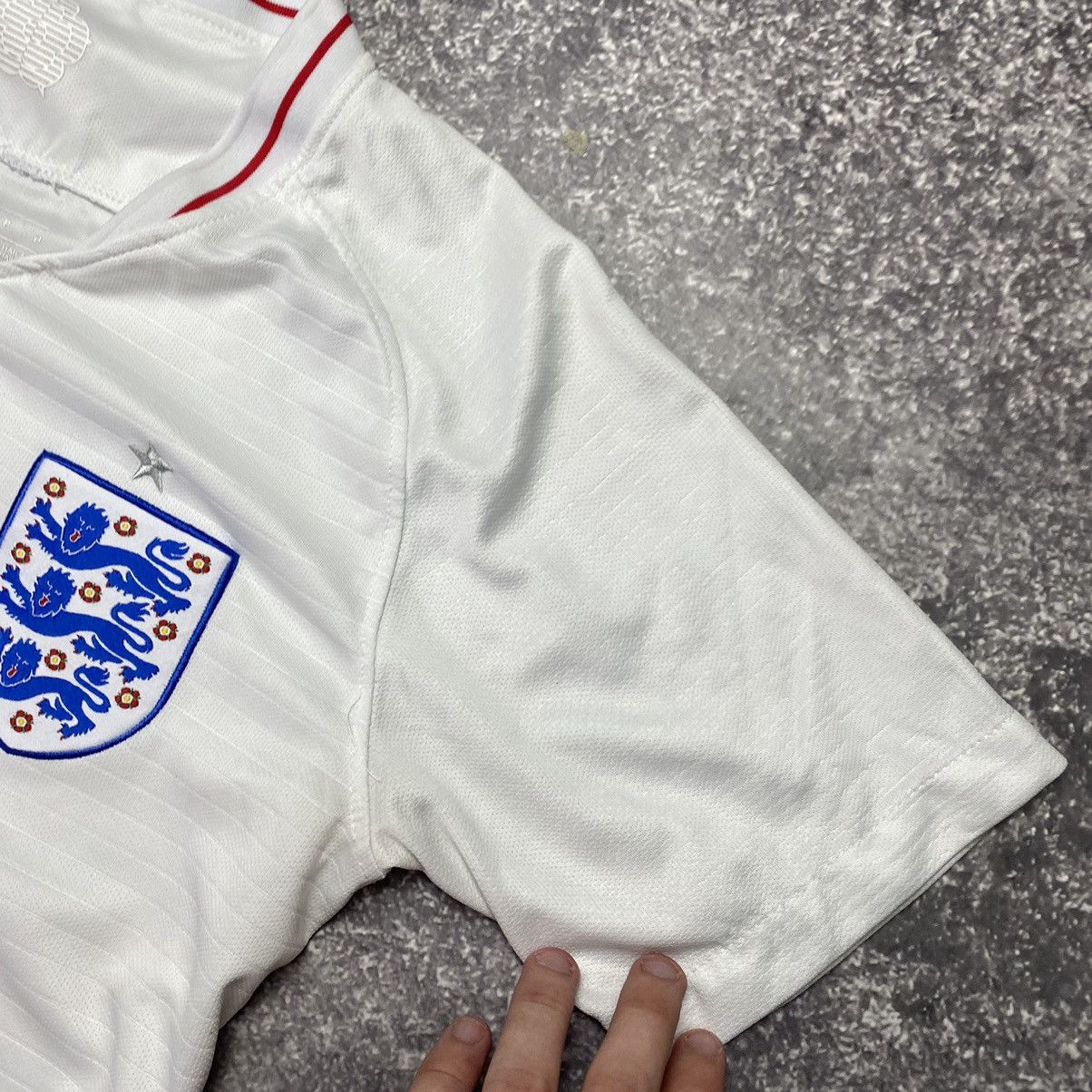 Vintage Vintage Nike FC England National soccer jersey Size US S / EU 44-46 / 1 - 7 Thumbnail