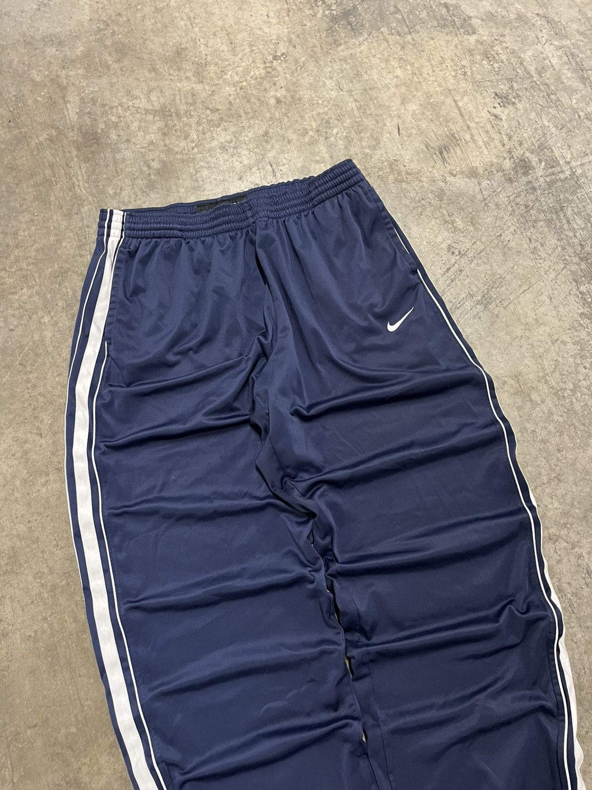 Nike × Vintage Nike track pants y2k baggy fit streetwear hype rare wide leg Size US 34 / EU 50 - 5 Thumbnail