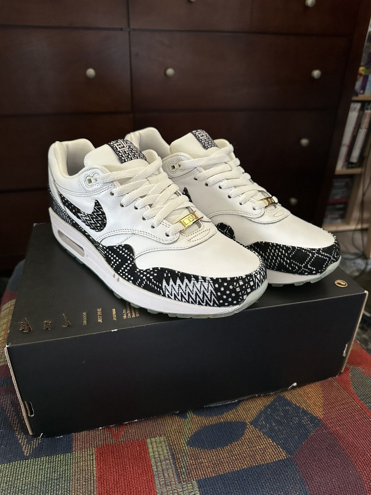 Nike Air Max 1 BHM QS White Black-Metallic Gold