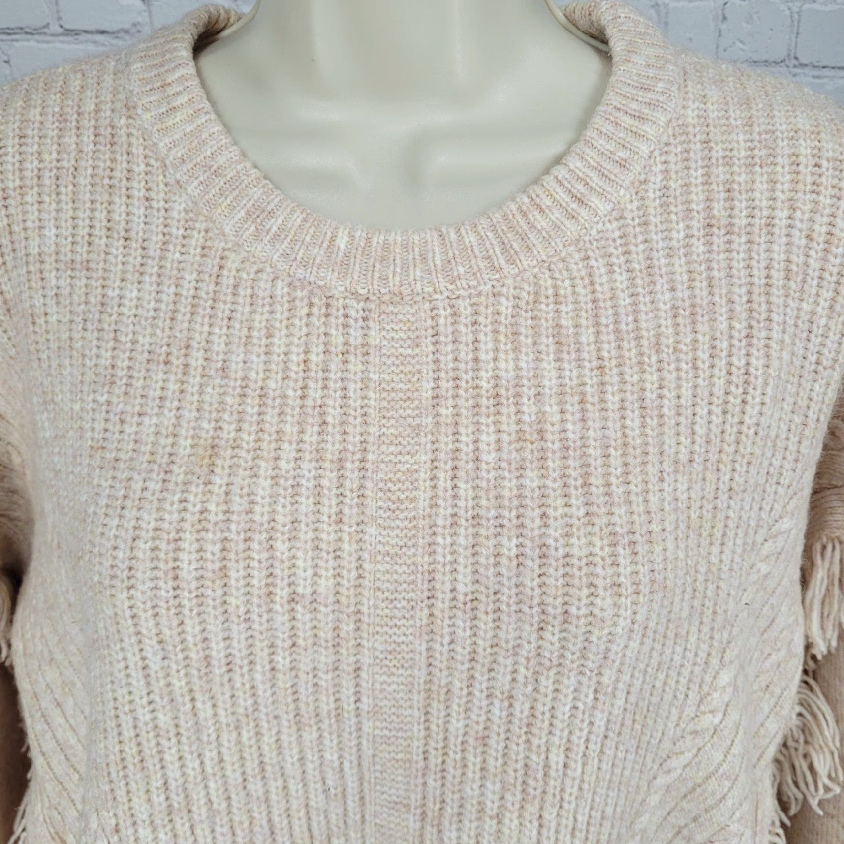 Anthropologie VINTAGE Anthropologie Boho Pullover Sweater Women Medium Wool Blend Fringe Pink Beige Fall Winter Size M / US 6-8 / IT 42-44 - 5 Thumbnail