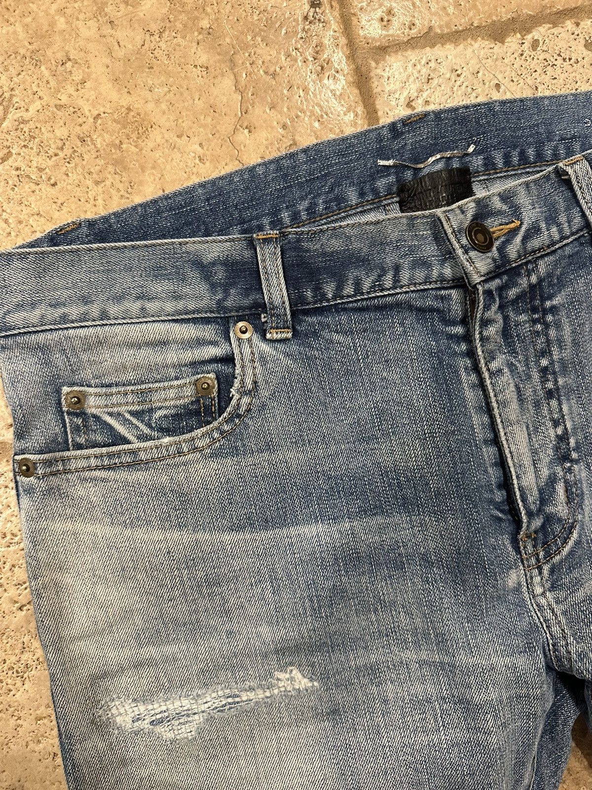 Hedi Slimane × Saint Laurent Paris Saint Laurent x Hedi SS16 Blue Wash Distressed D02 Denim Size US 33 - 7 Thumbnail
