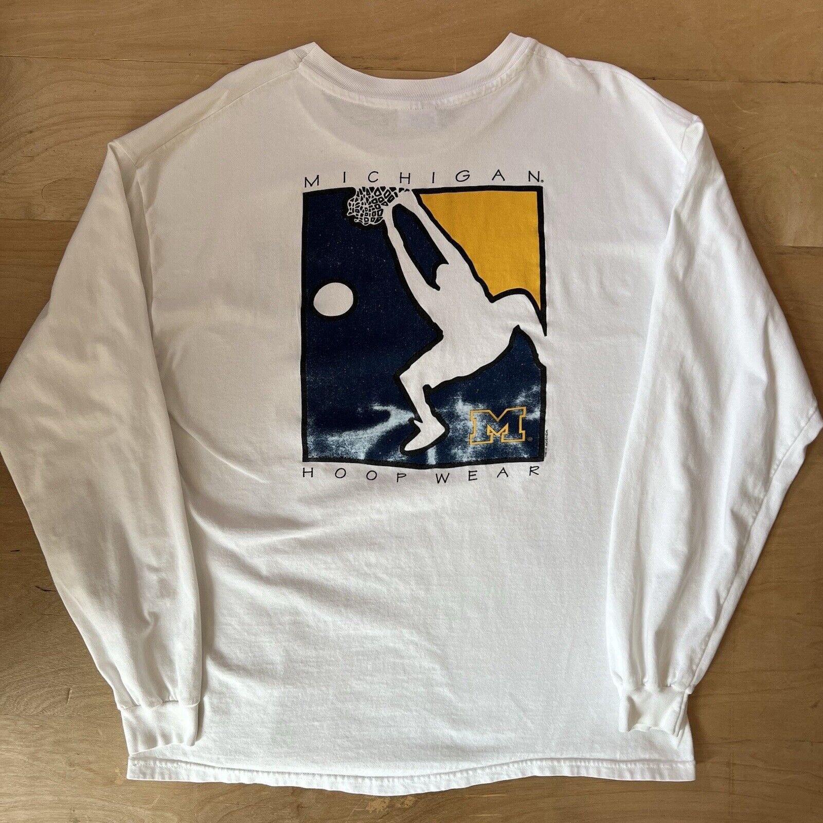 Vintage Vintage Michigan Wolverines Basketball Shirt XL White 90s Size US XL / EU 56 / 4 - 7 Thumbnail