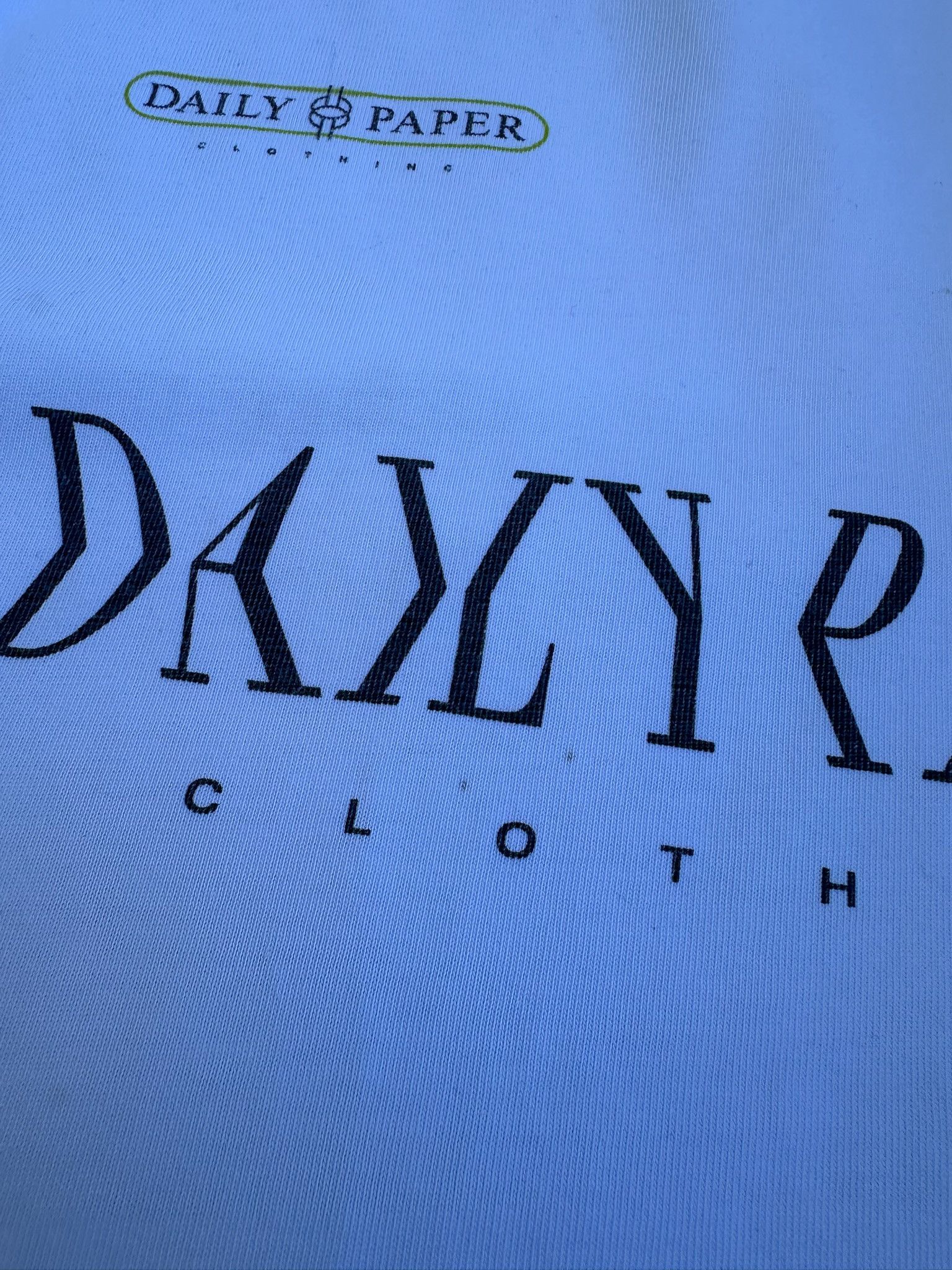 Daily Paper Daily Paper Racing Longsleeve Headlines Lagos T-shirt Y2k Size US S / EU 44-46 / 1 - 16 Thumbnail