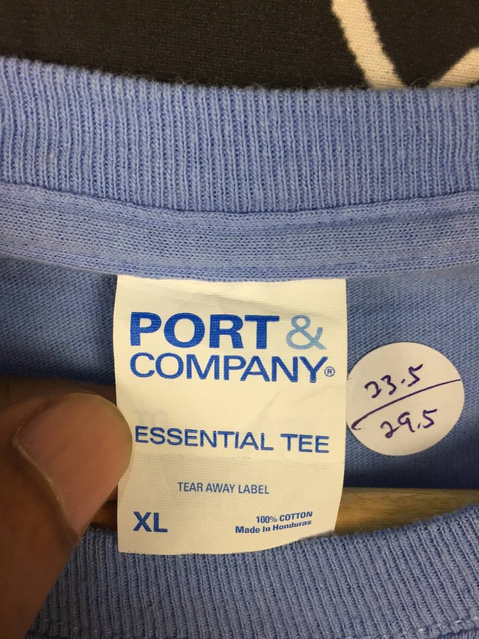 Vintage Amazon CLT4 Charlotte North Carolina Warehouse Tee Size US XL / EU 56 / 4 - 9 Thumbnail