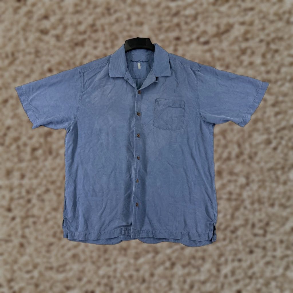 Tommy Bahama Tommy Bahama Shirt Men Large Blue Floral Palm 100% Silk Hawaiian Beach Vacation Size US L / EU 52-54 / 3 - 1 Thumbnail