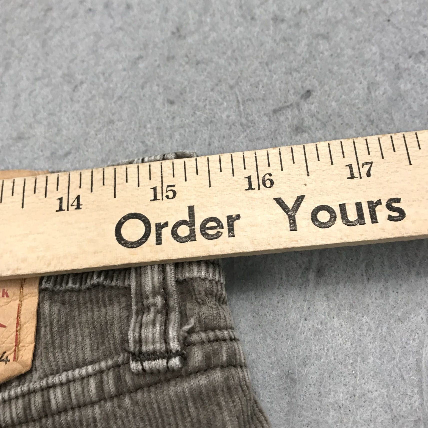 Levi's Levi's 751 Pants Mens 31x34 Brown Corduroy Straight Fit Cotton Casual Vintage 90s 5-Pocket Design Mens Size US 31 - 6 Thumbnail