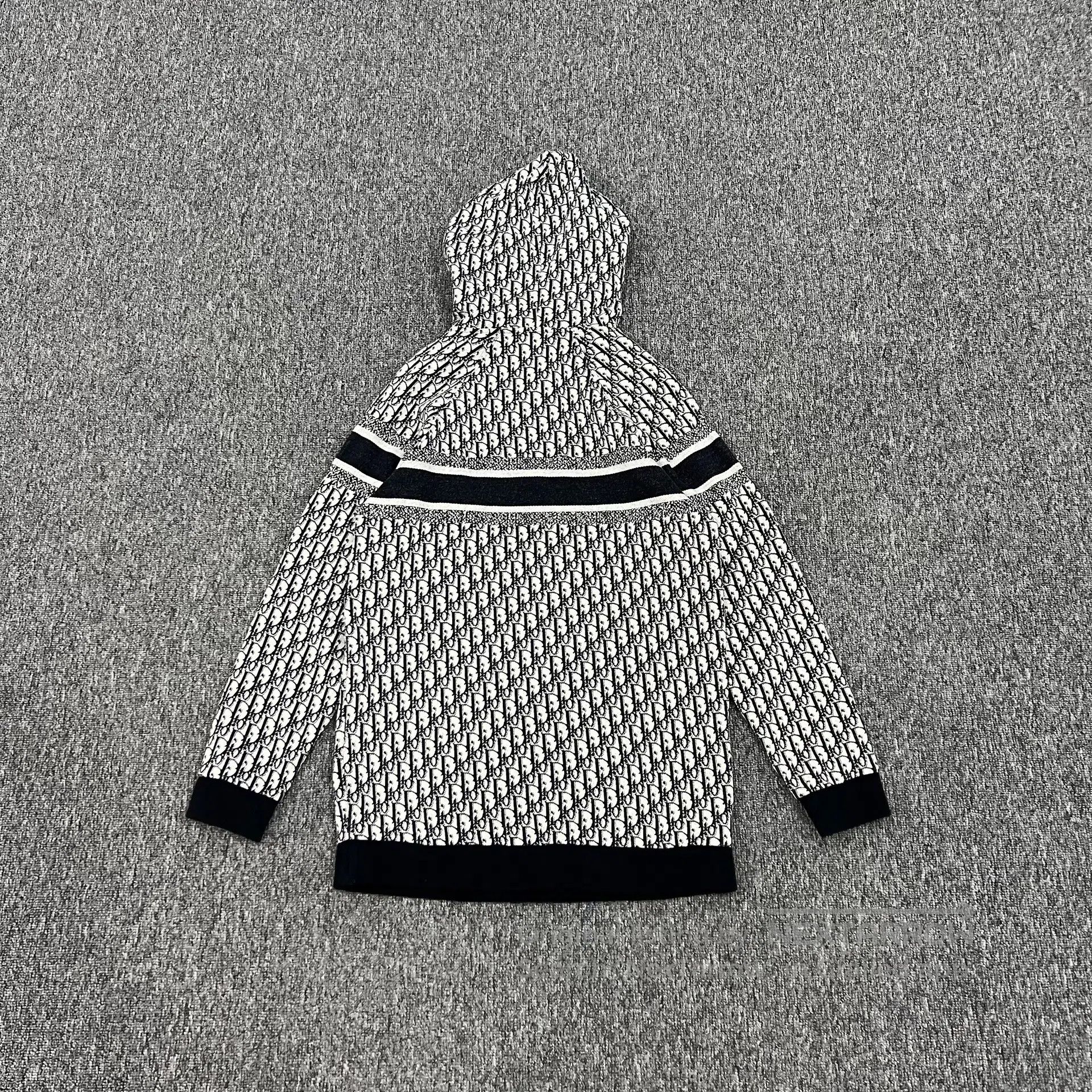 Dior Dior Full-print old-style design; hooded hoodie, size XS| Size US XS / EU 42 / 0 - 2 Thumbnail