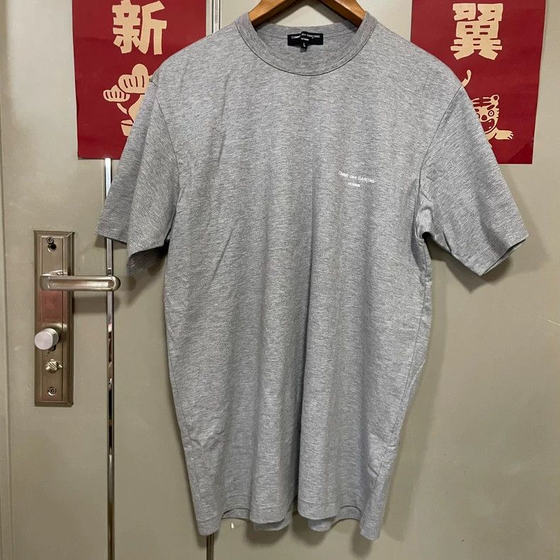 Comme des Garcons Comme Des Garcons Grey short sleeved T-shirt 2503-Nextarrow Size US L / EU 52-54 / 3 - 1 Thumbnail