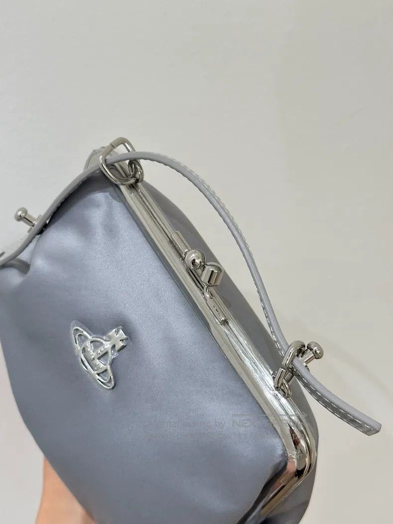 Vivienne Westwood Vivienne Westwood size os Dumpling Bag Size ONE SIZE - 2 Thumbnail