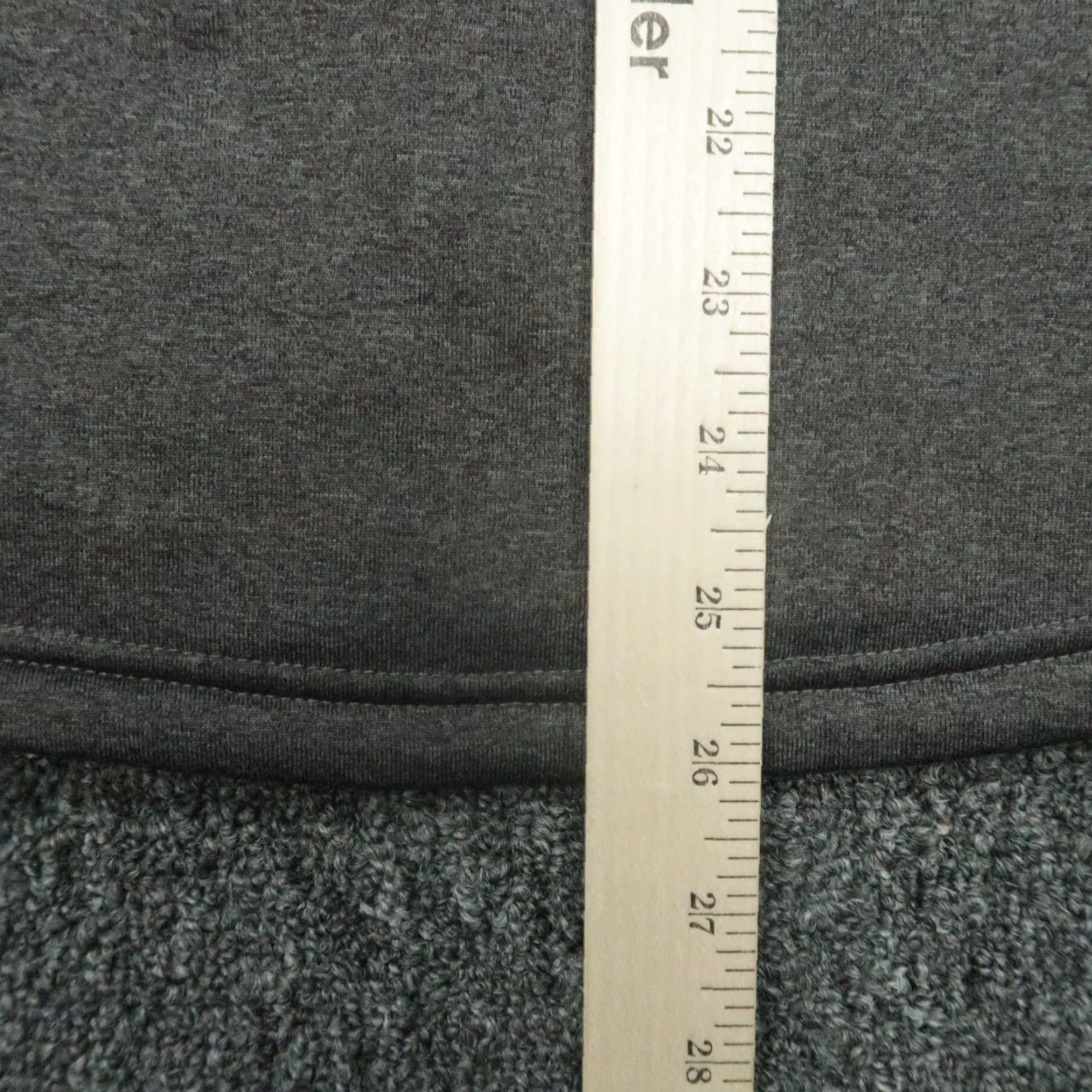 Vintage L.L. Bean Vest Men Small Gray Slightly Fitted Performance Full Zip Pockets Size US S / EU 44-46 / 1 - 7 Thumbnail