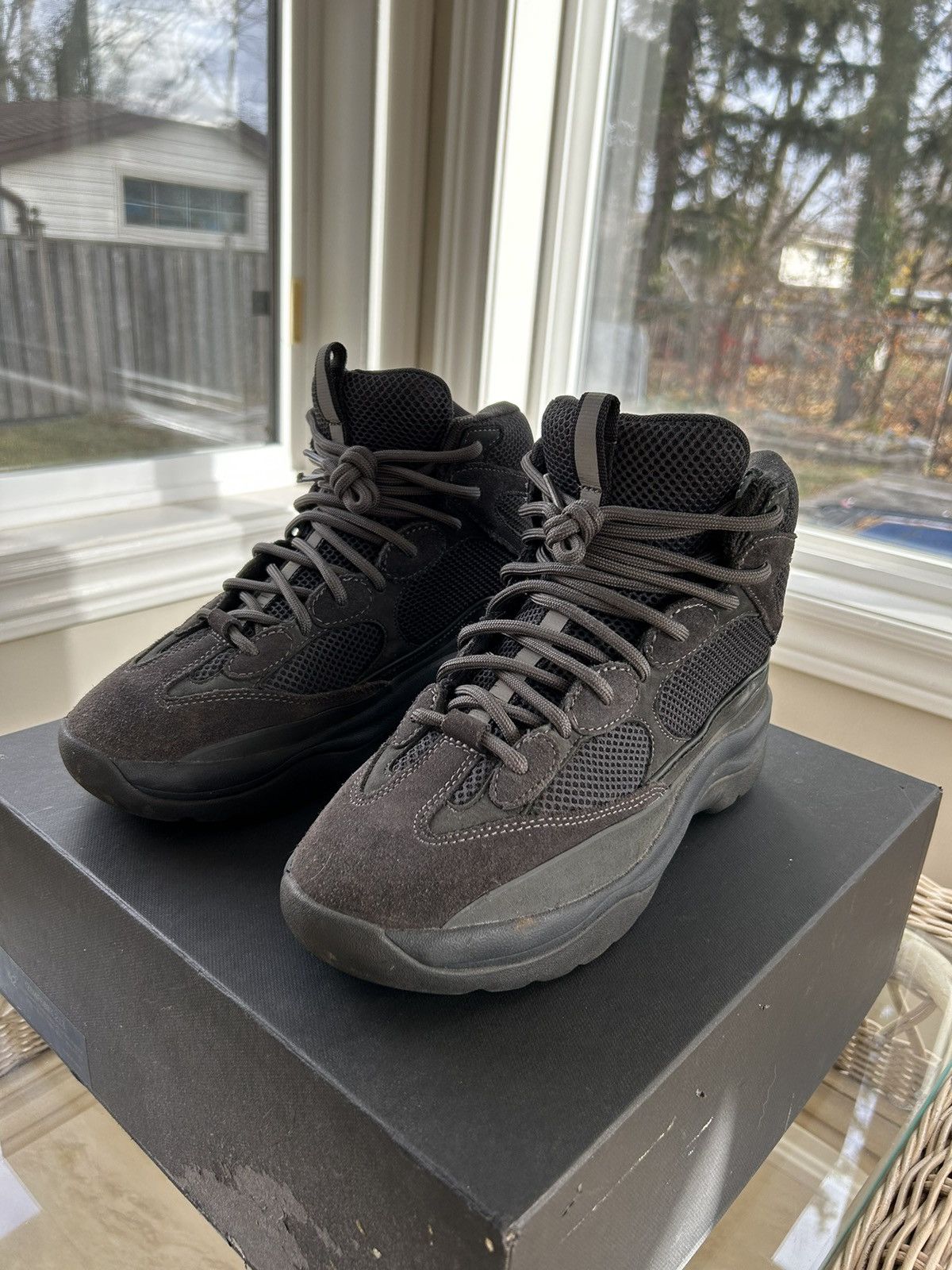 Yeezy Yeezy Desert Boot Graphite Season 6 RARE Size US 9 / EU 42 - 3 Thumbnail