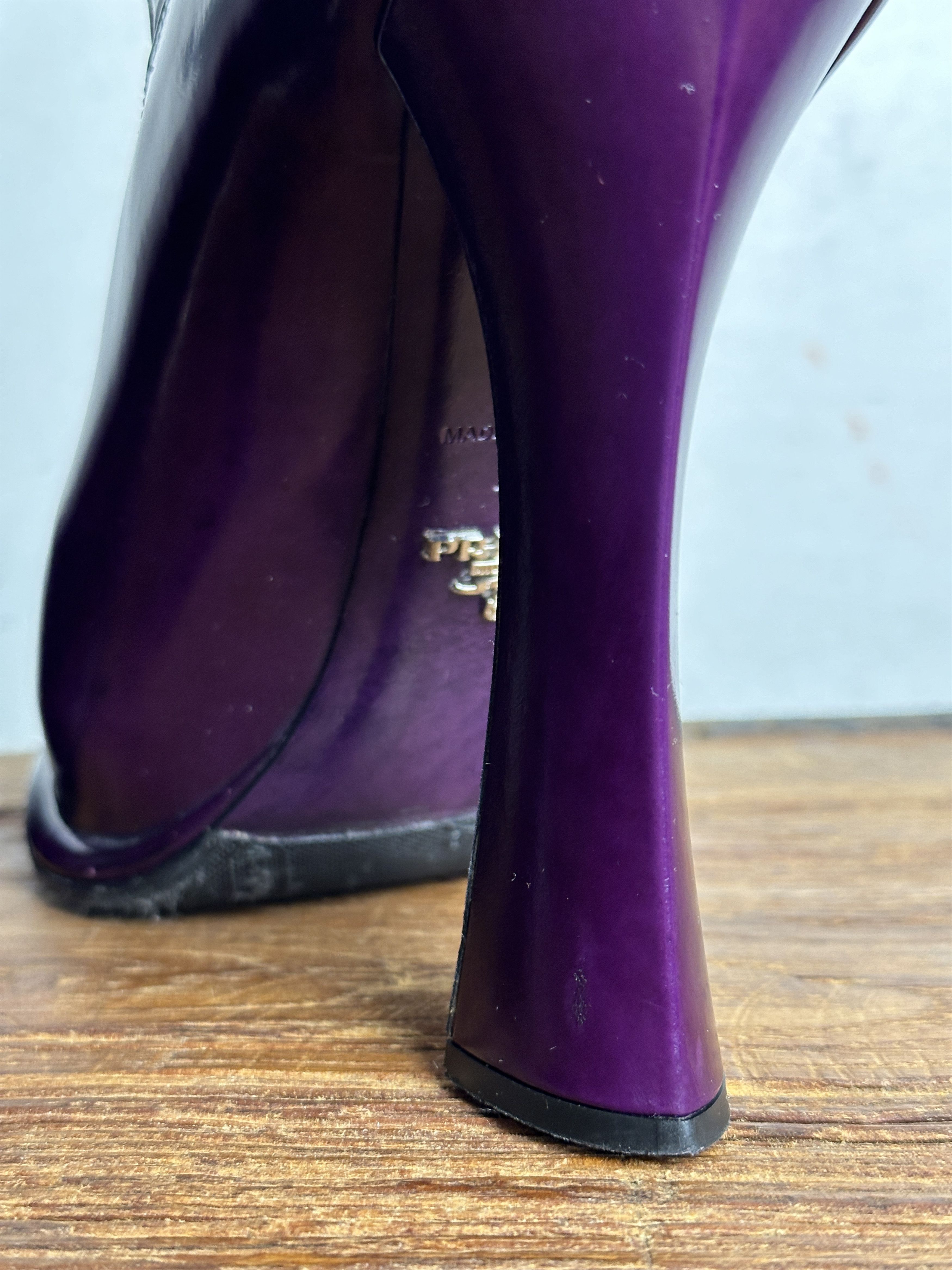 Prada FW12 Runway Purple Patent Leather Mary Jane Heels