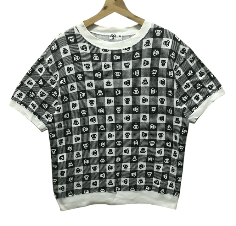 Bape BAPE Baby Milo by A Bathing Ape Sweatshirts Size US S / EU 44-46 / 1 - 1 Thumbnail