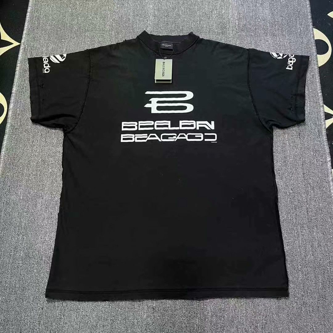 Balenciaga black balenciaga ai logo short sleeve t-shirt Size US L / EU 52-54 / 3 - 1 Thumbnail