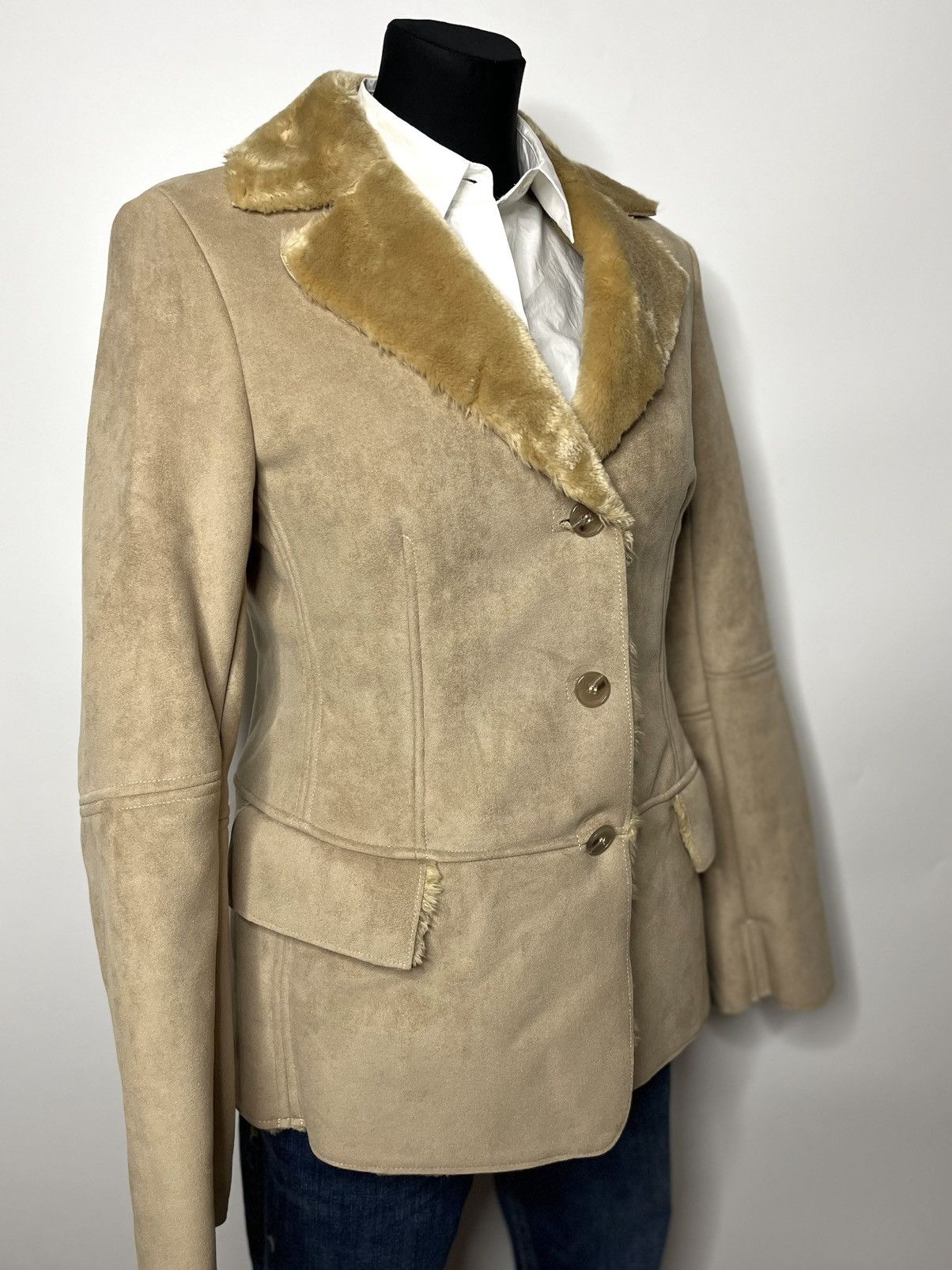 CINQUE Beige women's sheepskin coat artificial soft fur Cinque 36 Size S / US 4 / IT 40 - 1 Thumbnail