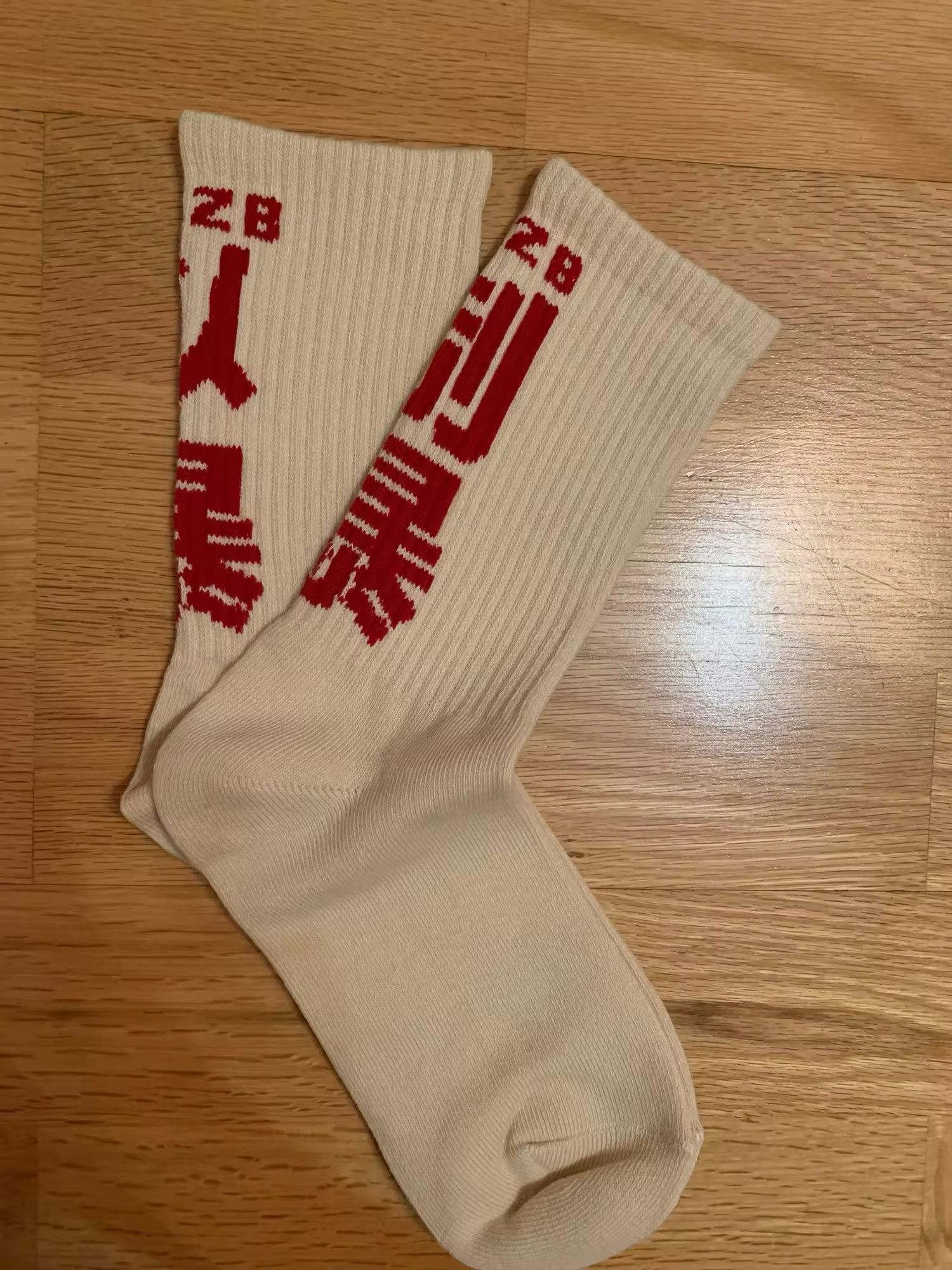 Converse × Happy Socks Hip Hop Chinese Characters Skateboard Cotton Socks (1 pairs) Size ONE SIZE - 9 Thumbnail