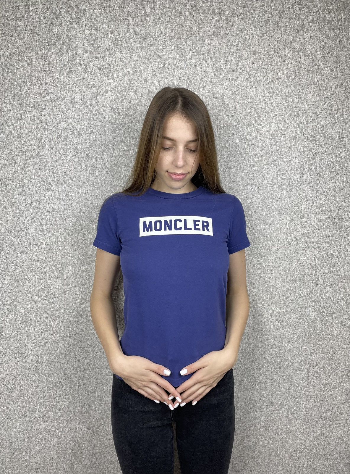 Moncler Moncler Maglia Big Logo T-Shirt 12/152 Size XS / US 0-2 / IT 36-38 - 1 Thumbnail