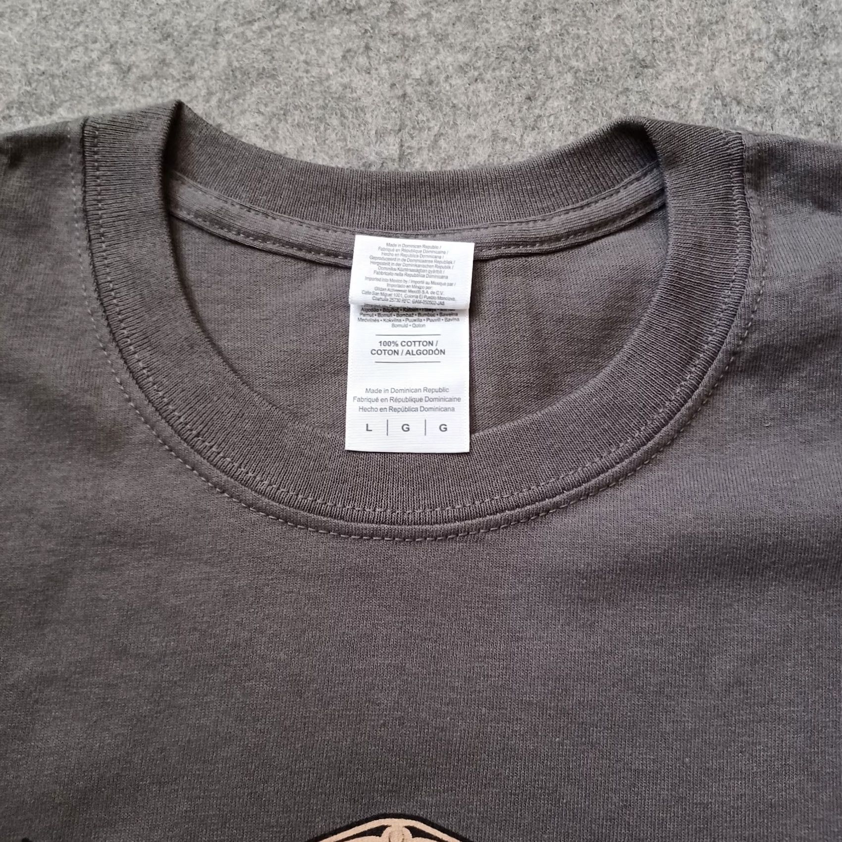 Gildan VINTAGE Las Vegas Bike Fest Mens Shirt Large Gray Double Side 2016 Motorcycle Rally Size US L / EU 52-54 / 3 - 7 Thumbnail