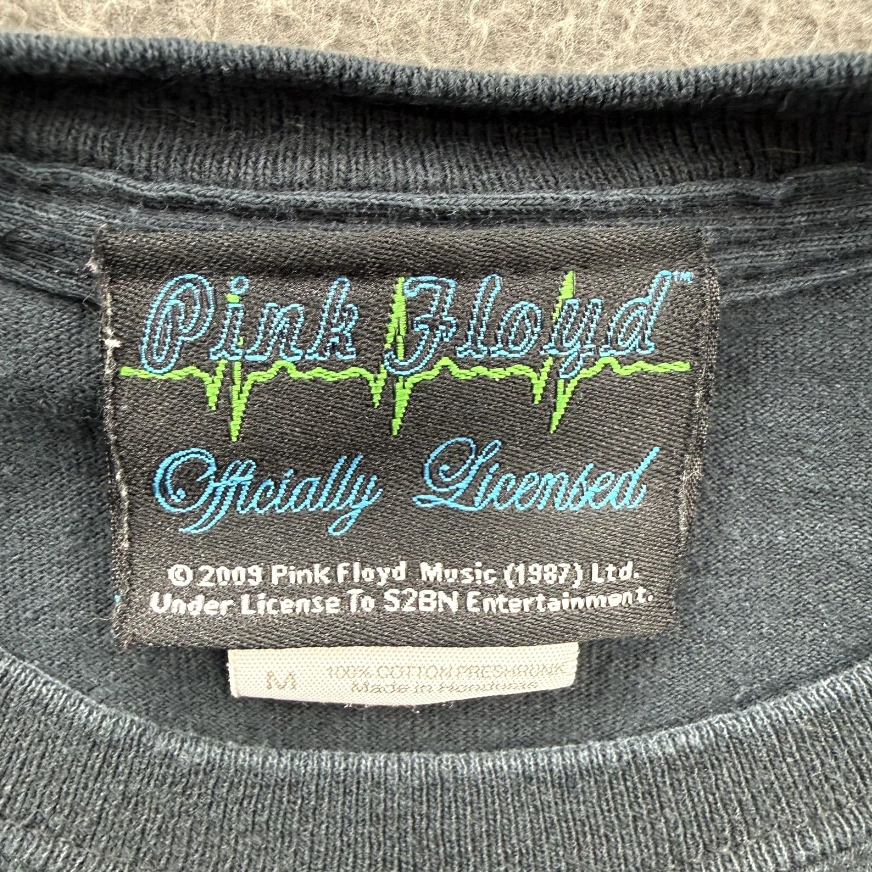 Vintage Pink Floyd Shirt Mens Medium Black Band Graphic Tee Dark Side Moon Space Galaxy Size US M / EU 48-50 / 2 - 3 Thumbnail
