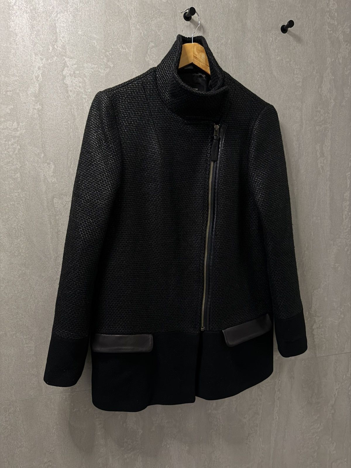 Mackage Mackage Black cashemere wool leather Coat jacket Modern Size M / US 6-8 / IT 42-44 - 2 Thumbnail