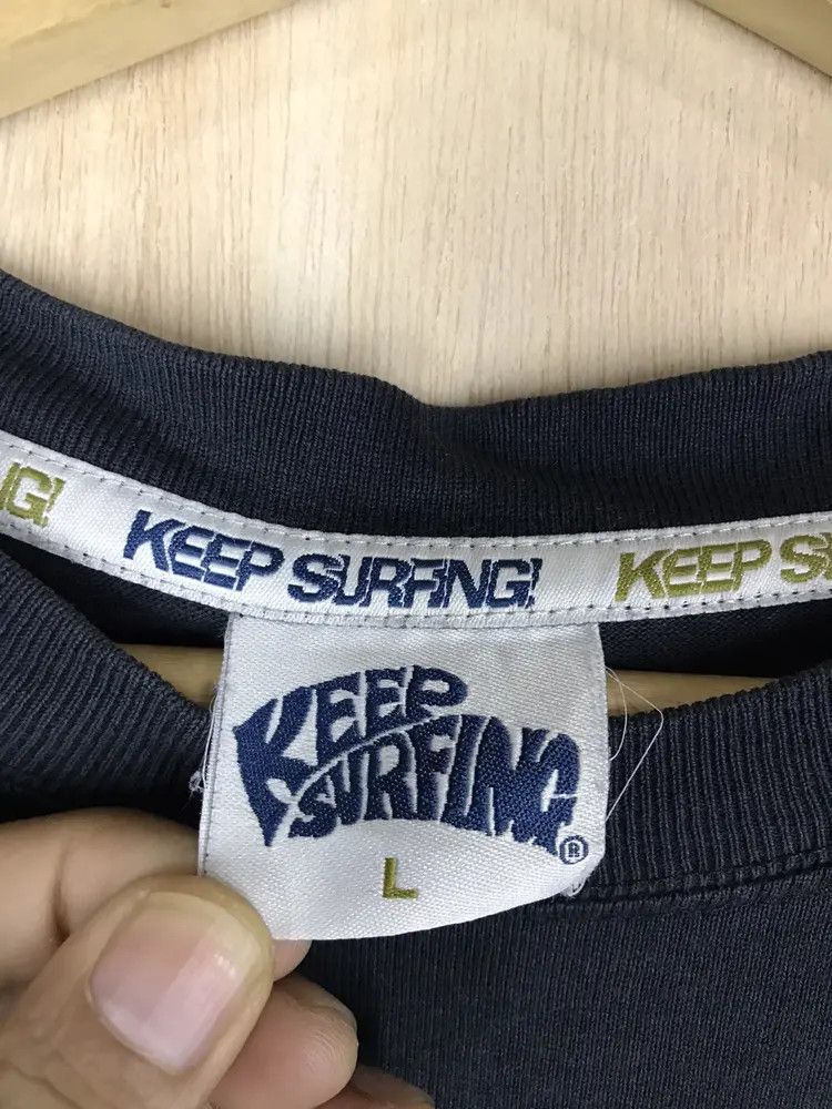 Vintage Vintage Keep Surfing Tshirts Size US L / EU 52-54 / 3 - 9 Thumbnail