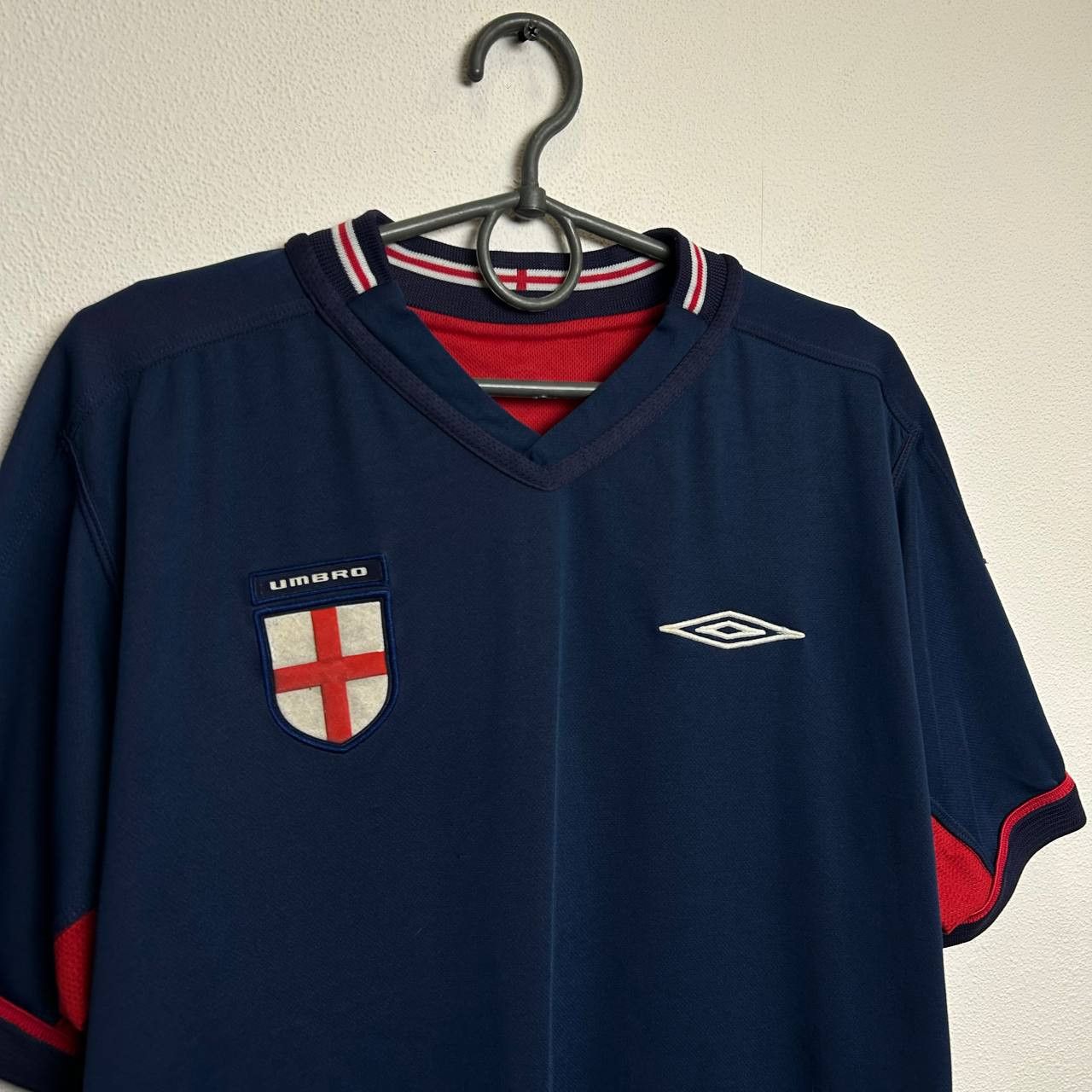 Umbro Vintage Umbro England 2004 Two Sided rare soccer jersey Size US M / EU 48-50 / 2 - 10 Thumbnail
