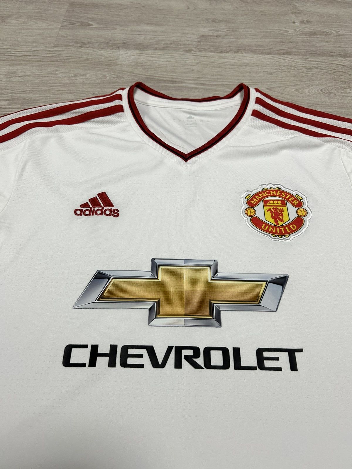 Adidas Adidas Soccer Jersey Manchester United 2015 away size L Size US L / EU 52-54 / 3 - 6 Thumbnail