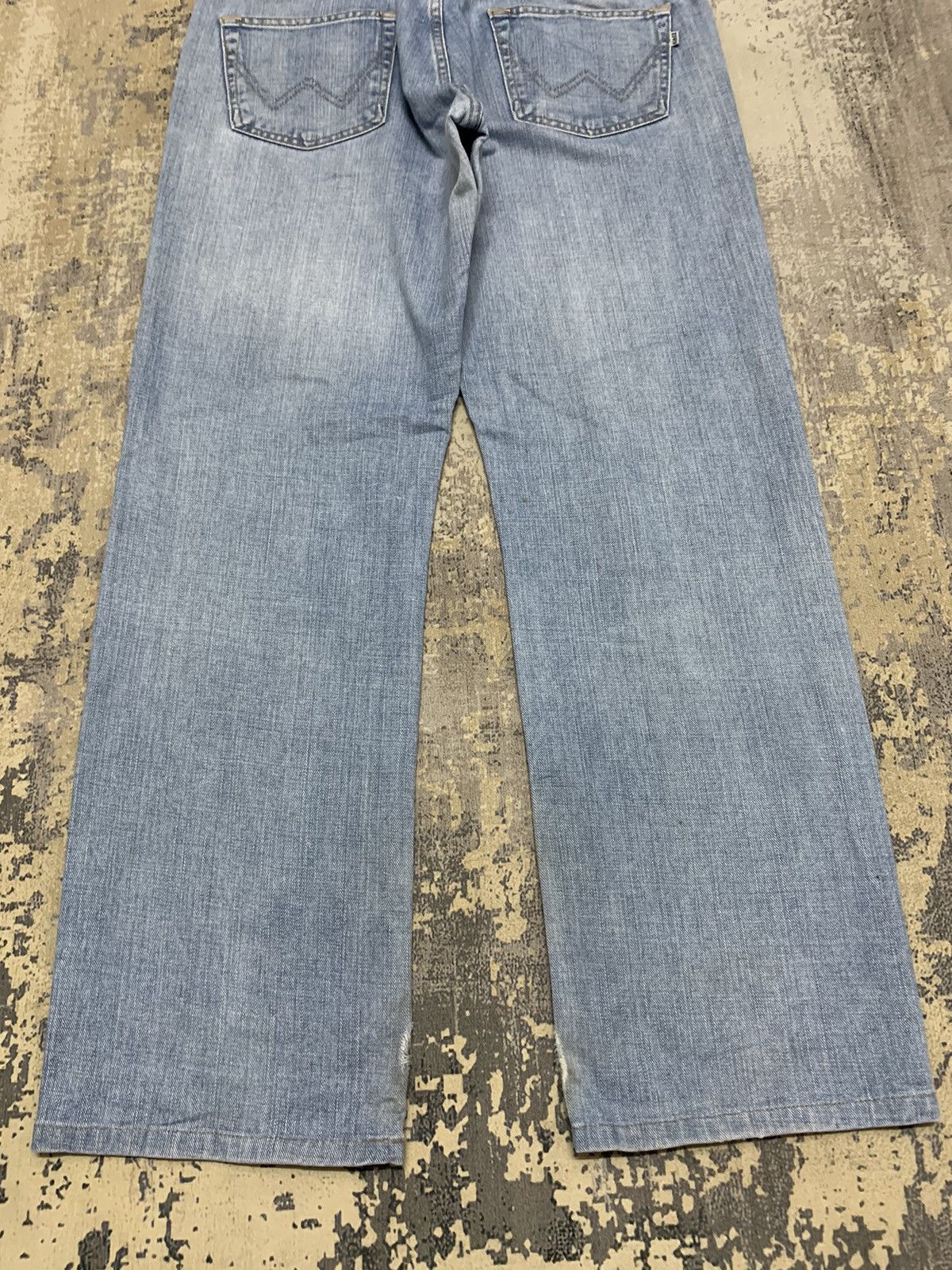 Japanese Brand Vintage Edwin Blue Wash Baggy Style Jeans 33x31.5 Size US 33 - 12 Thumbnail
