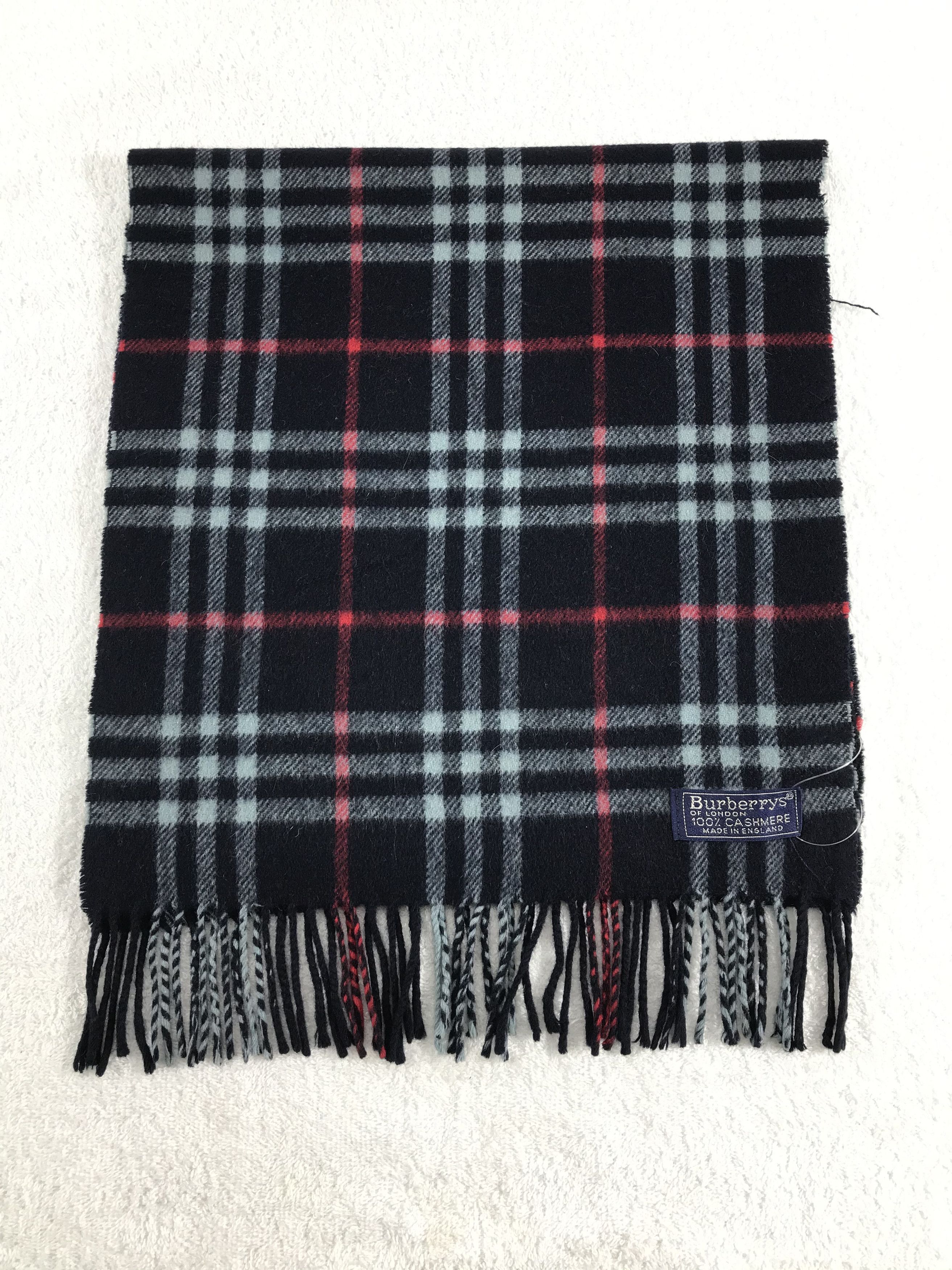 Burberry Vintage Burberry Scarf/Muffler/Neckwear MF601 Size ONE SIZE - 2 Thumbnail