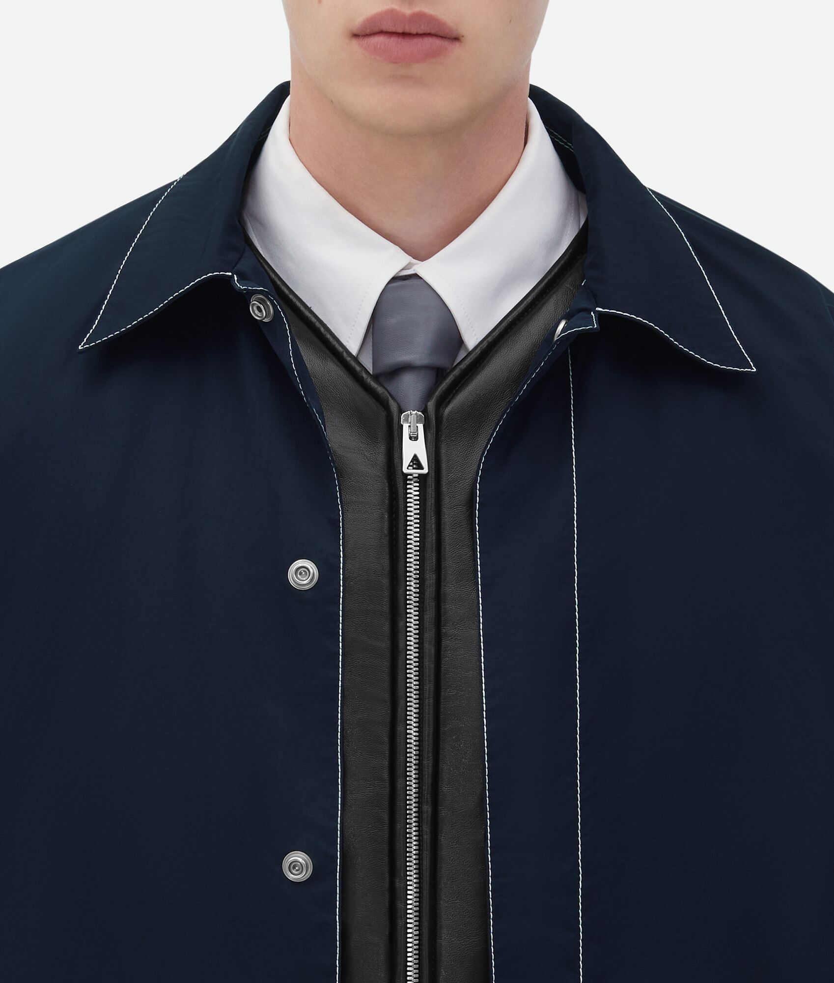 Bottega Veneta o1w1db10525 Tech Nylon Blouson Leather Integrated Gilet Navy Size US L / EU 52-54 / 3 - 9 Thumbnail