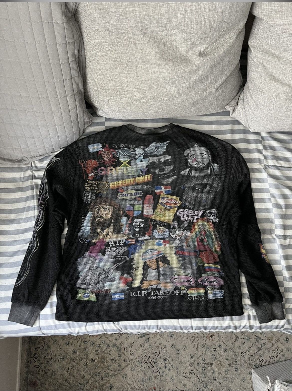Greedy Unit *unworn*Greedy Unit black all over thermal print Size US L / EU 52-54 / 3 - 6 Thumbnail