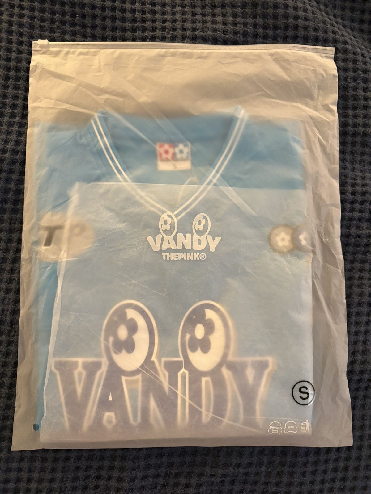Vandy The Pink Vandy The Pink Hockey Jersey Size Small New blue Size US S / EU 44-46 / 1 - 3 Thumbnail