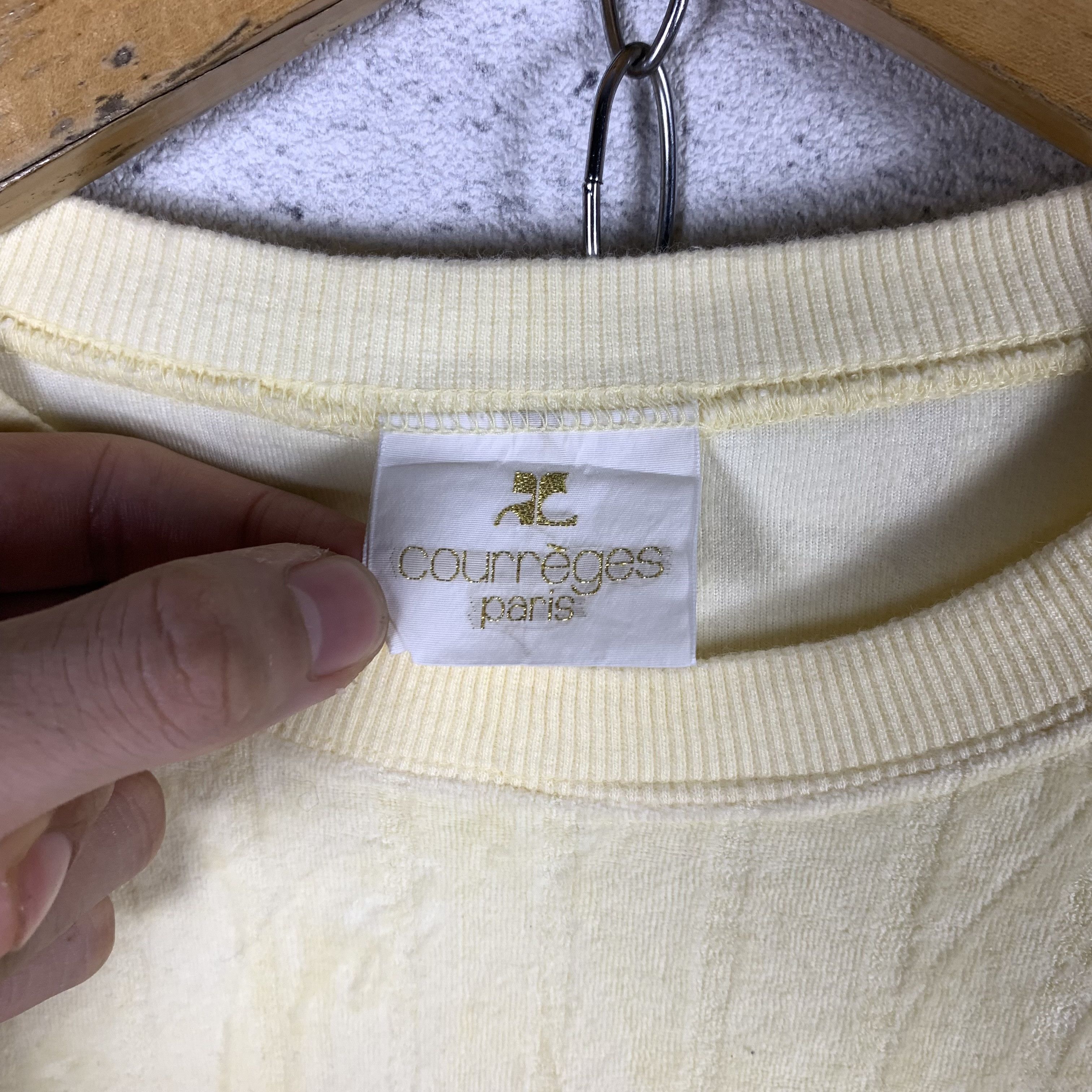 Courreges Vintage Courreges Paris Sweatshirt Crewneck Size M / US 6-8 / IT 42-44 - 4 Thumbnail