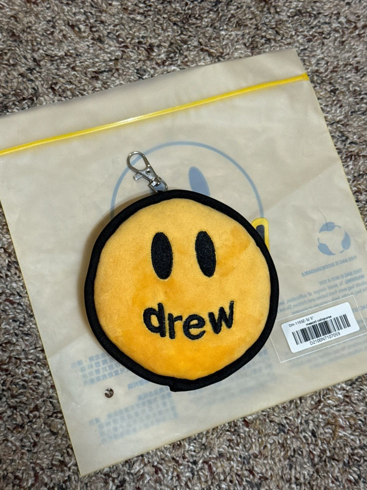 Drew House Drew House Smiley Logo Coin Purse Keychain Size ONE SIZE - 1 Thumbnail