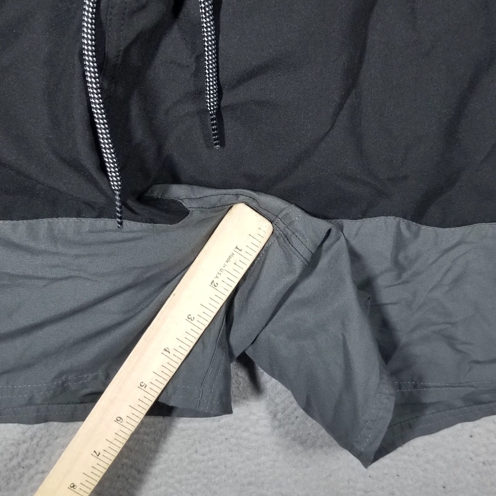 Nike Nike Split Volley Swim Shorts 4XL Men's Trunks Black Gray Colorblock NESSB489-001 New Size US 39 - 6 Thumbnail
