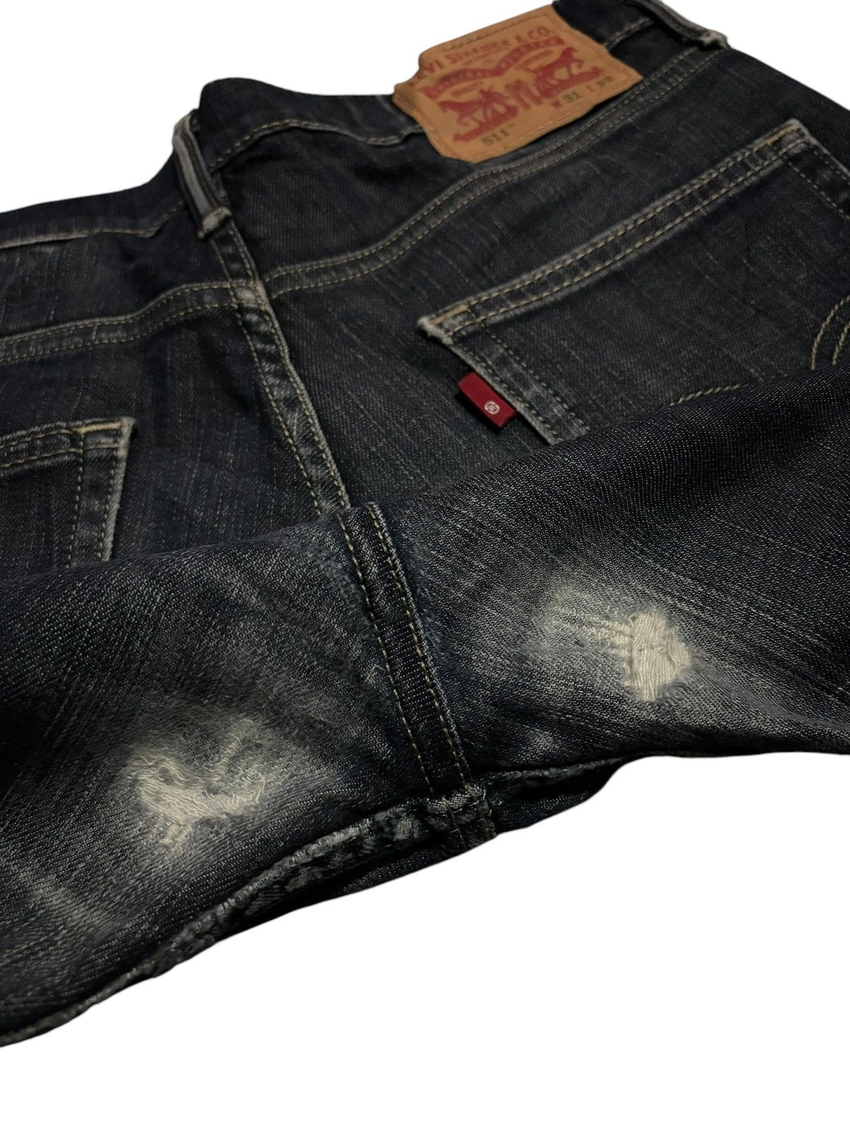 Levi's × Vintage Y2k Vintage Levi’s Lot 511 Faded Straight Cut Jeans Size US 31 - 7 Thumbnail