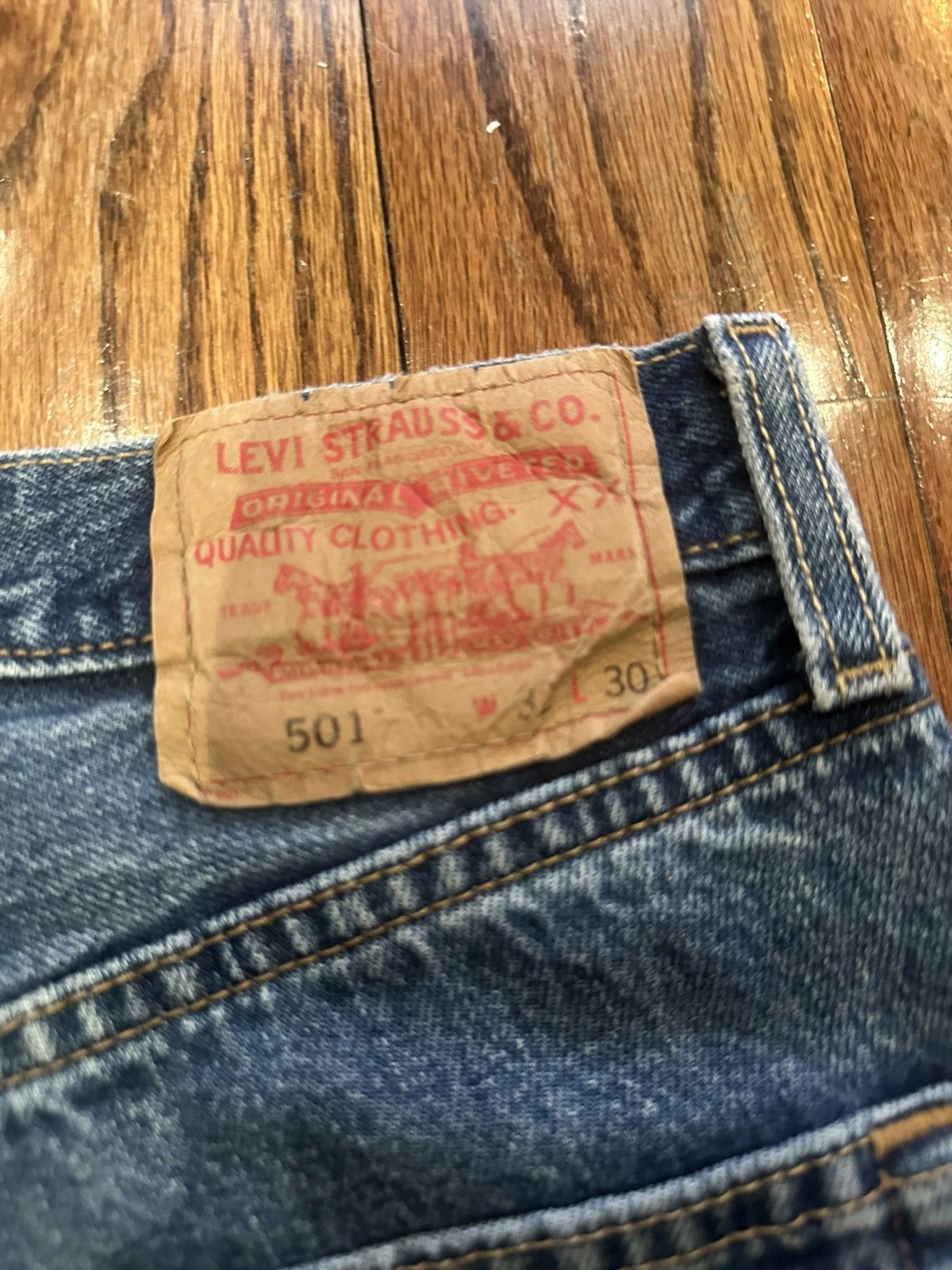 Levi's Vintage Levi's 501 Jeans (distressed) Size US 32 / EU 48 - 3 Thumbnail