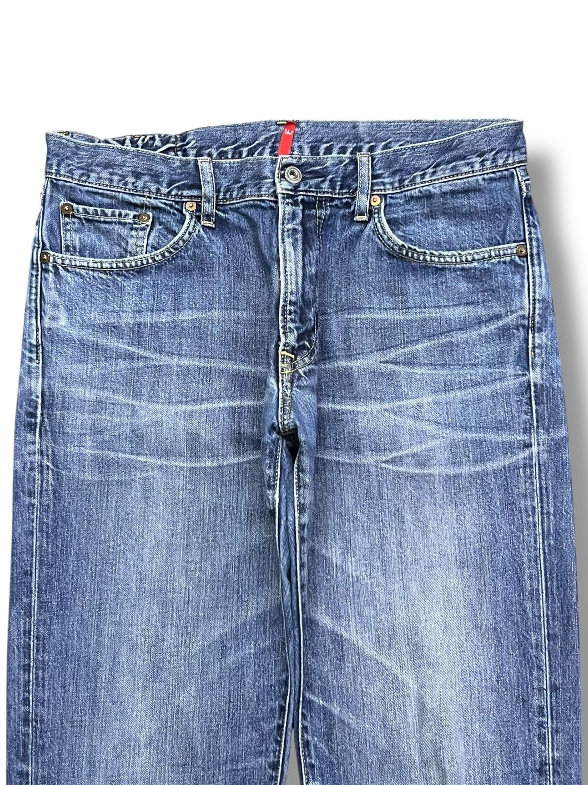 Uniqlo Loose Vintage Uniqlo UJ S002 - Faded Wash Jeans Size US 34 / EU 50 - 4 Thumbnail