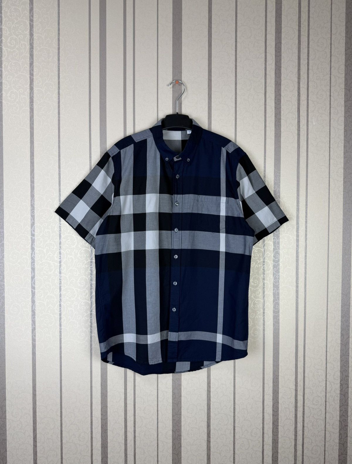 Burberry Burberry Short Sleeve Shirt Multicolor Size US M / EU 48-50 / 2 - 1 Thumbnail
