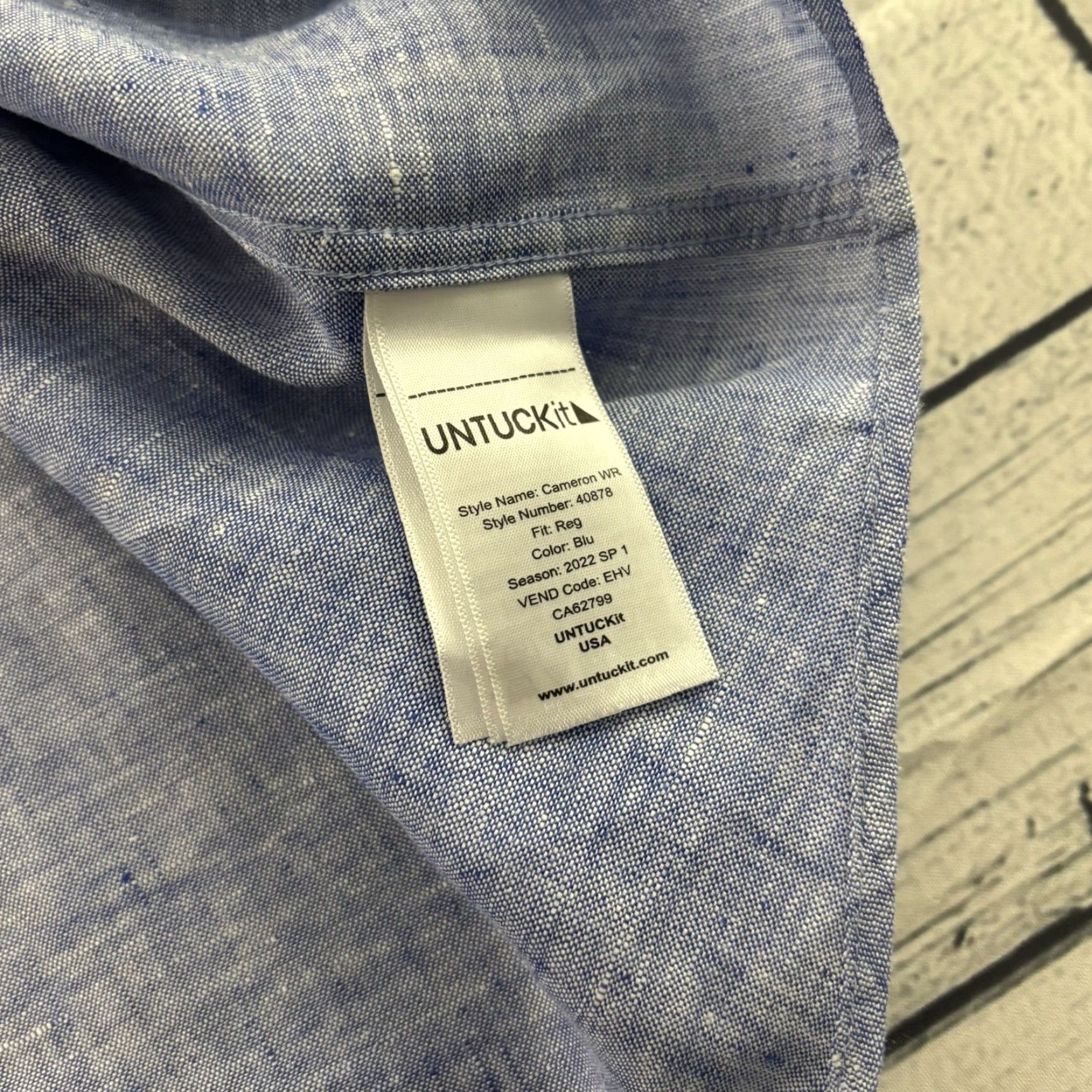 UNTUCKit UNTUCKit Cameron Short Sleeve Linen Wrinkle Resistant Button Shirt Men's Large Blue Size US L / EU 52-54 / 3 - 5 Thumbnail