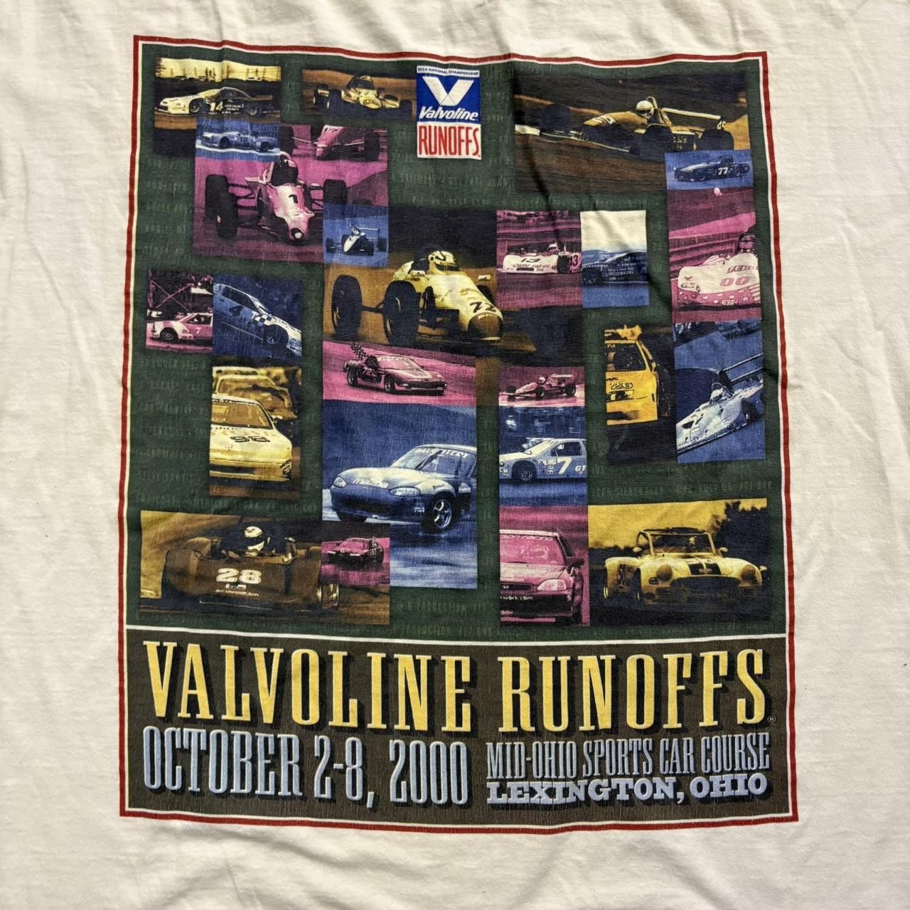 Vintage Crazy Vintage Y2K/2000s Valvoline Runoffs Racing Car Course T-Shirt! Size US XL / EU 56 / 4 - 2 Thumbnail