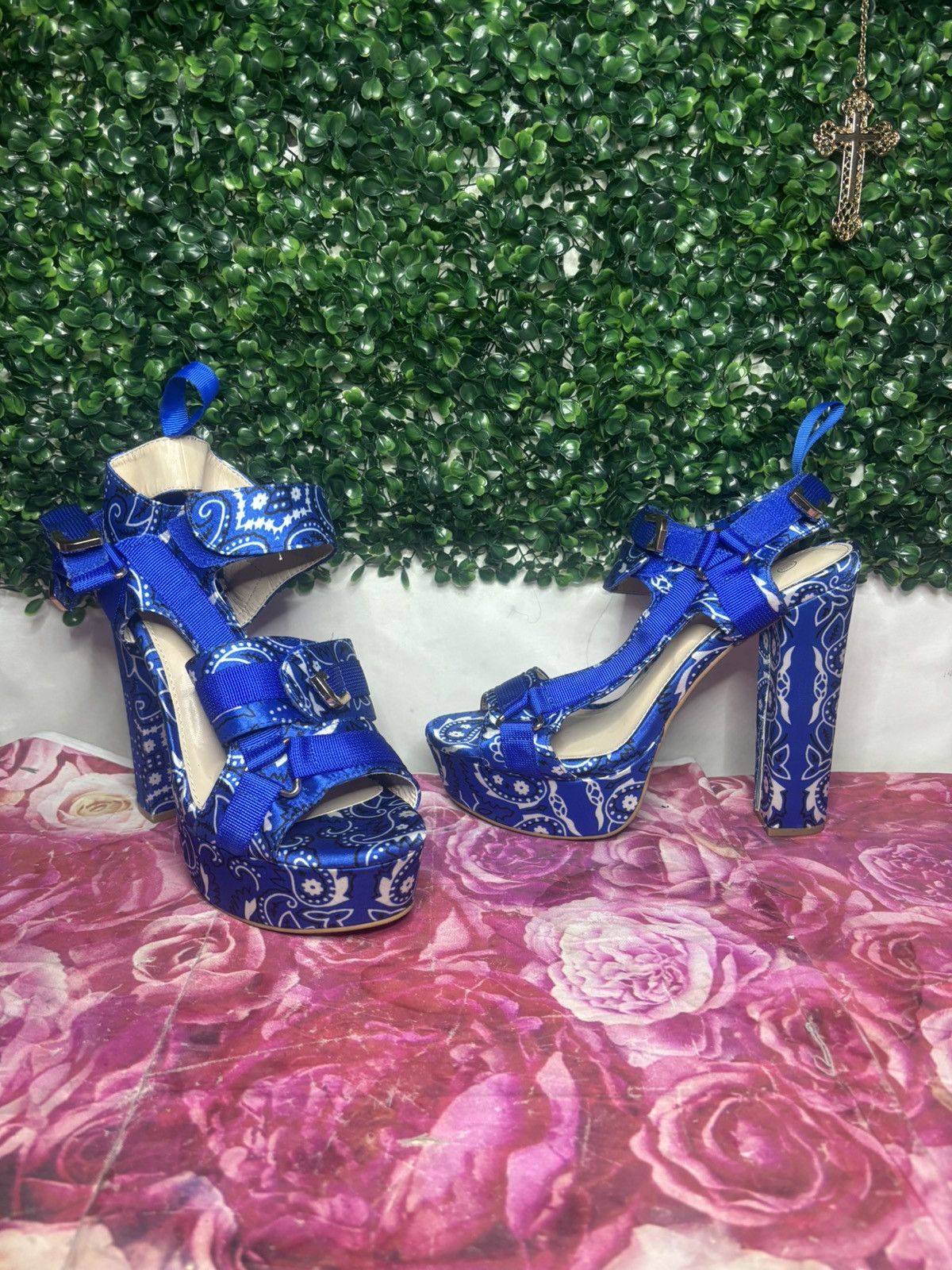 Other Blue bandana chunky heels Size US 9 / IT 39 - 1 Thumbnail