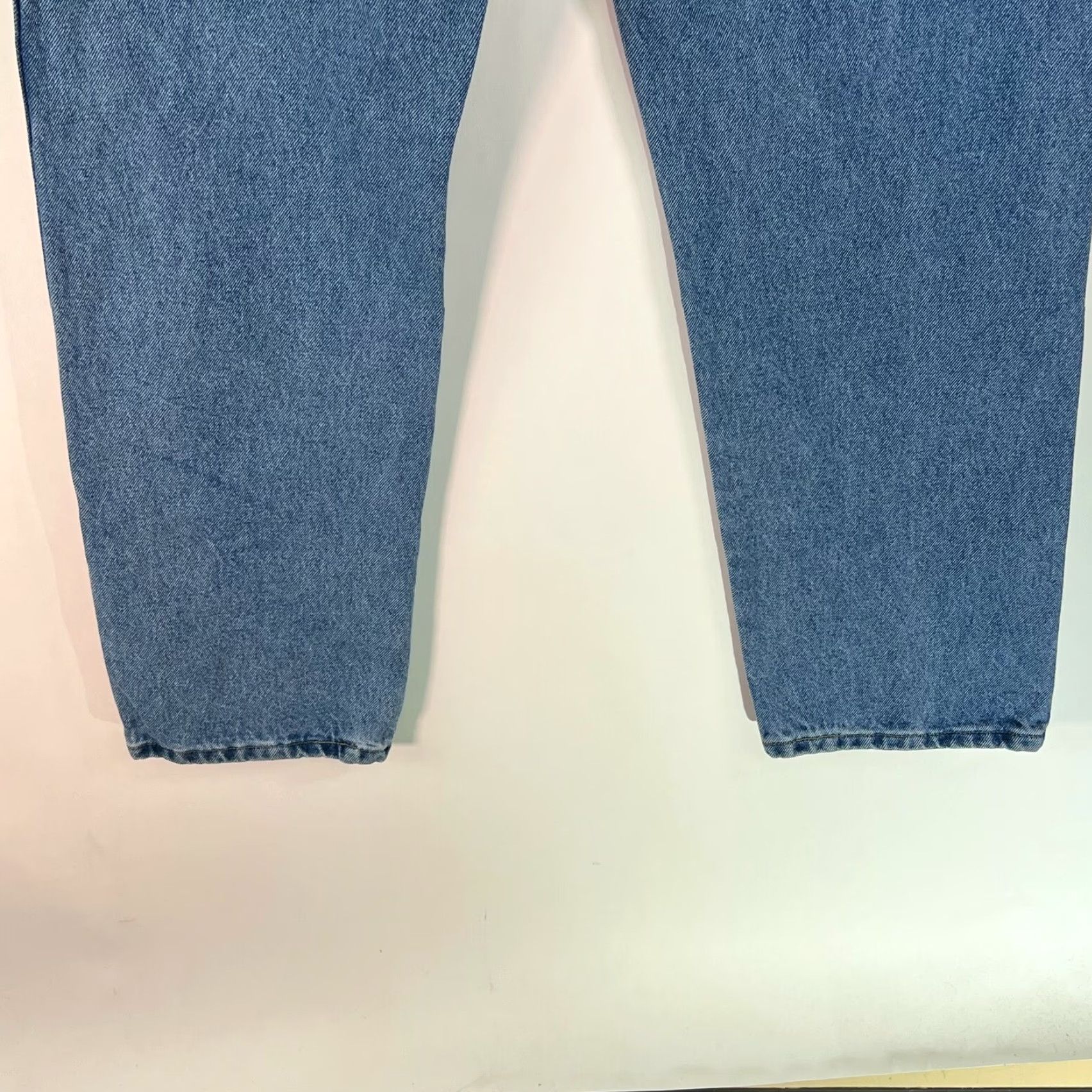 Wrangler Wrangler Rugged Wear Jeans Mens 38 Regular Blue Denim 38X32 Straight 5-Pocket Belt Loops Zipper Button Machine Washable Casual Classic Size US 38 / EU 54 - 7 Thumbnail