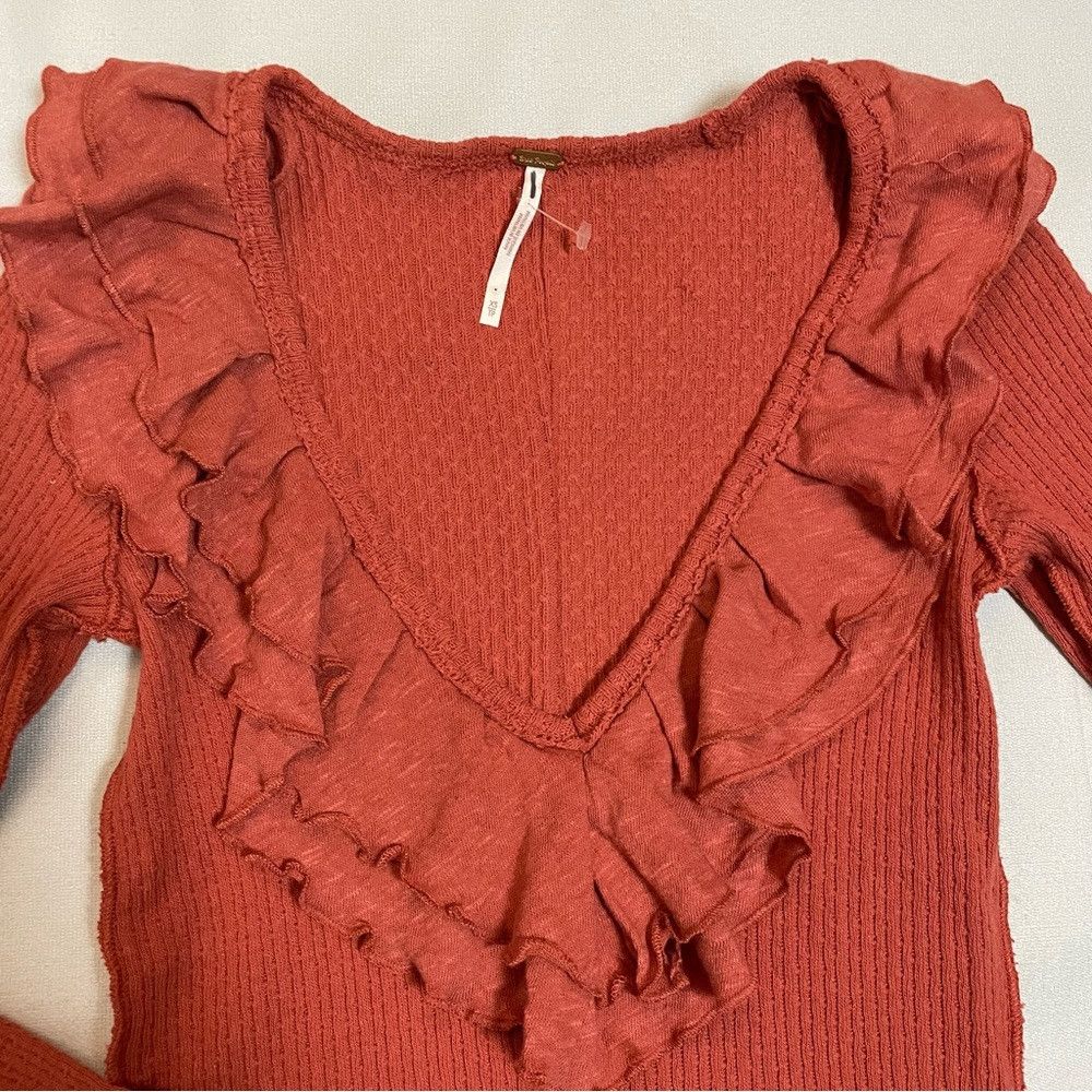 Free People New Free People Bennet Ruffled Long Sleeve Terracotta Top S Size XS / US 0-2 / IT 36-38 - 9 Thumbnail