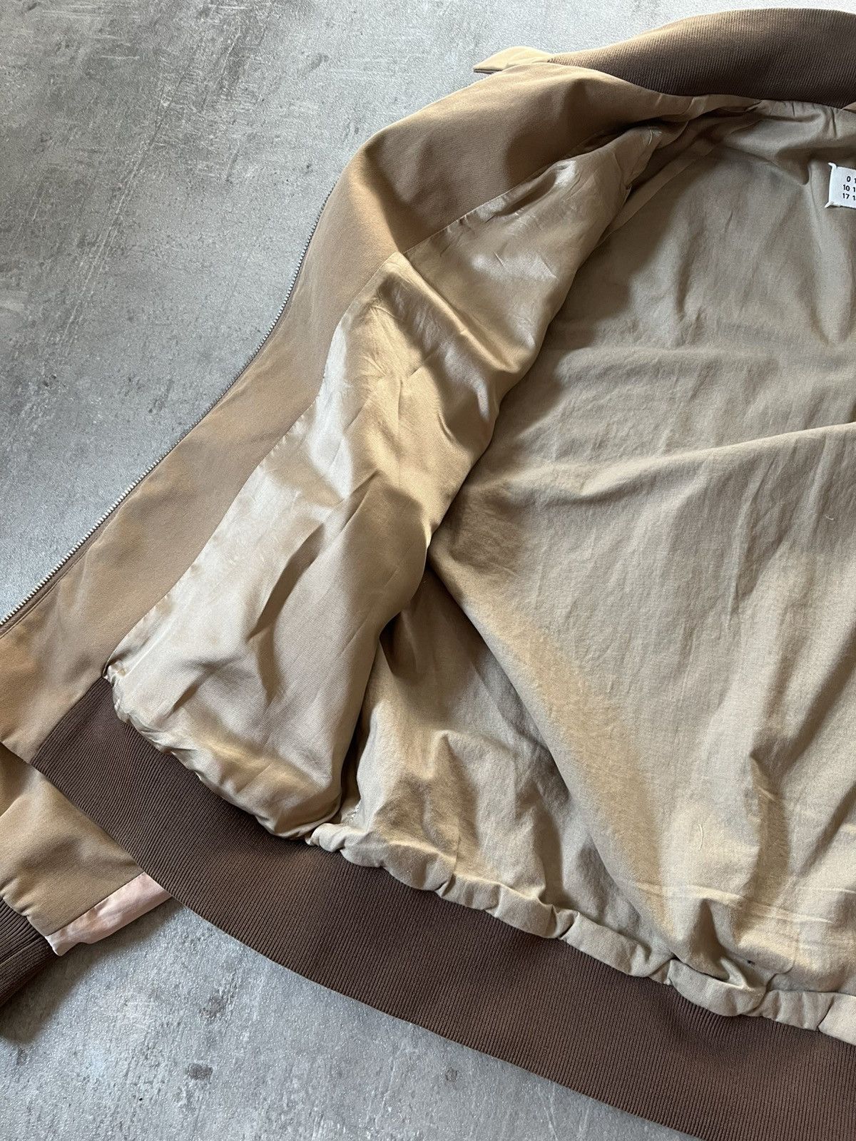 Maison Margiela Maison Margiela S/S 18 cotton silk 5 zip jacket beige rare Size US M / EU 48-50 / 2 - 15 Thumbnail