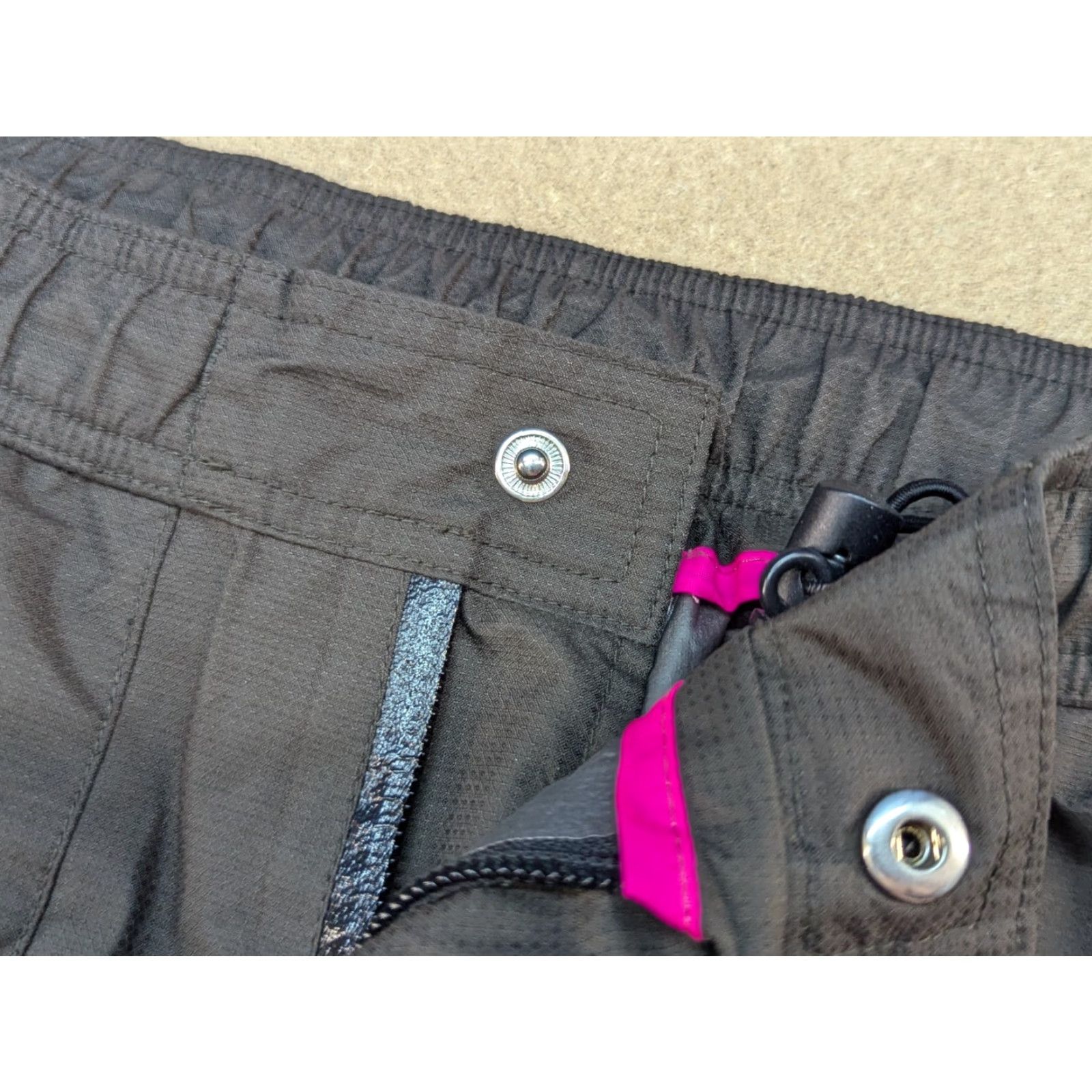J.Lindeberg J. Lindeberg Womens Gore-Tex Paclite Pants XS Brown Taped Seams Track Pants Outdoor Mens Womens Girls Size 26" / US 2 / IT 38 - 5 Thumbnail